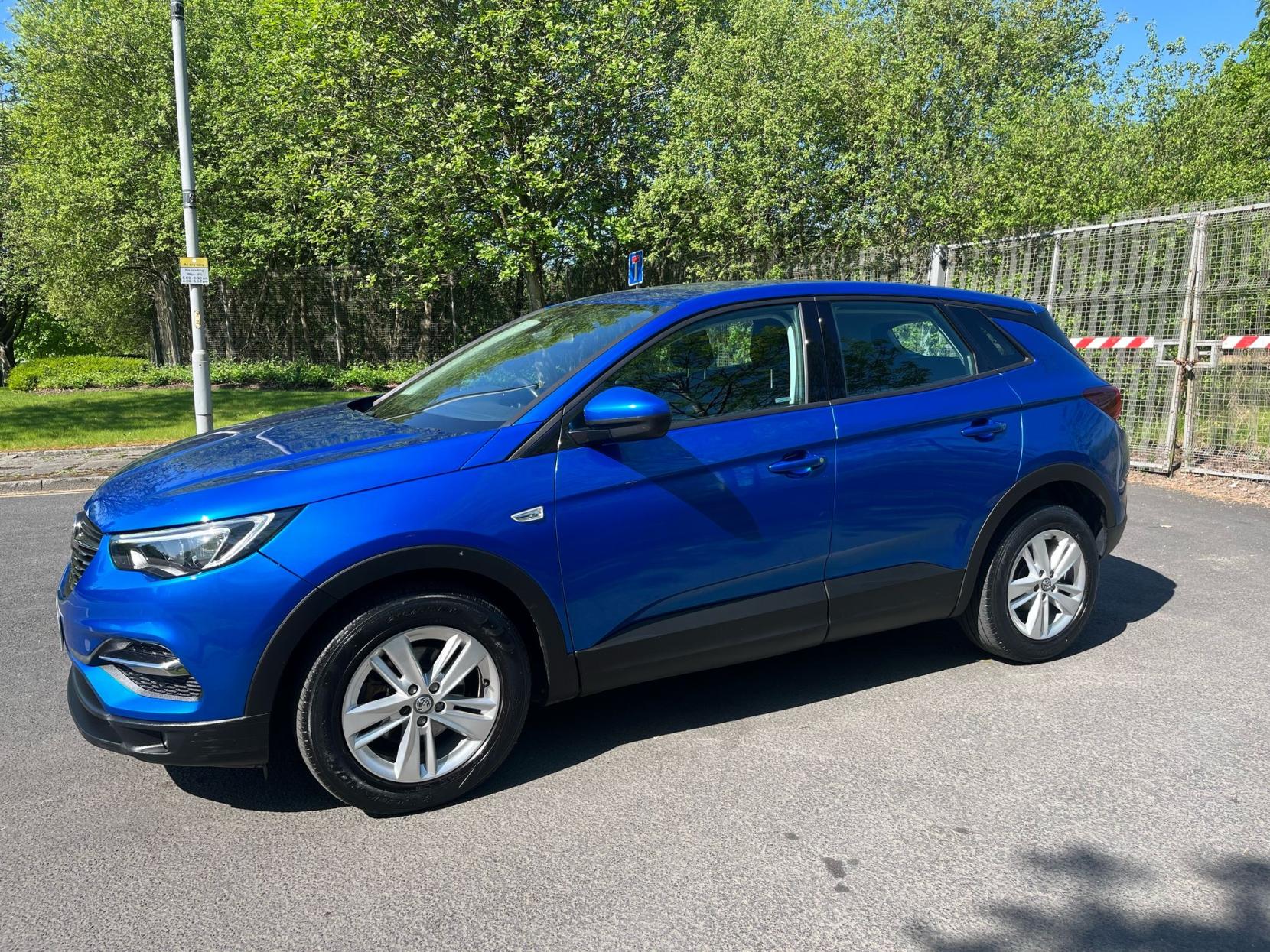 Vauxhall Grandland X 1.2 Turbo SE SUV 5dr Petrol Manual Euro 6 (s/s) (130 ps)