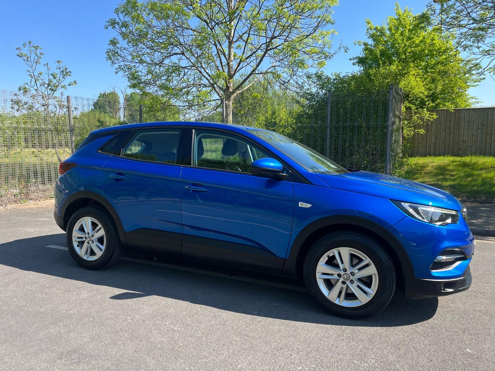 Vauxhall Grandland X 1.2 Turbo SE SUV 5dr Petrol Manual Euro 6 (s/s) (130 ps)