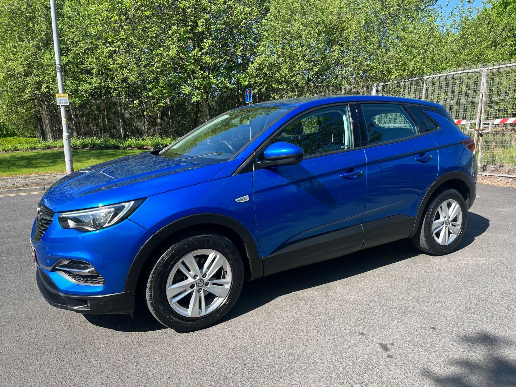Vauxhall Grandland X 1.2 Turbo SE SUV 5dr Petrol Manual Euro 6 (s/s) (130 ps)