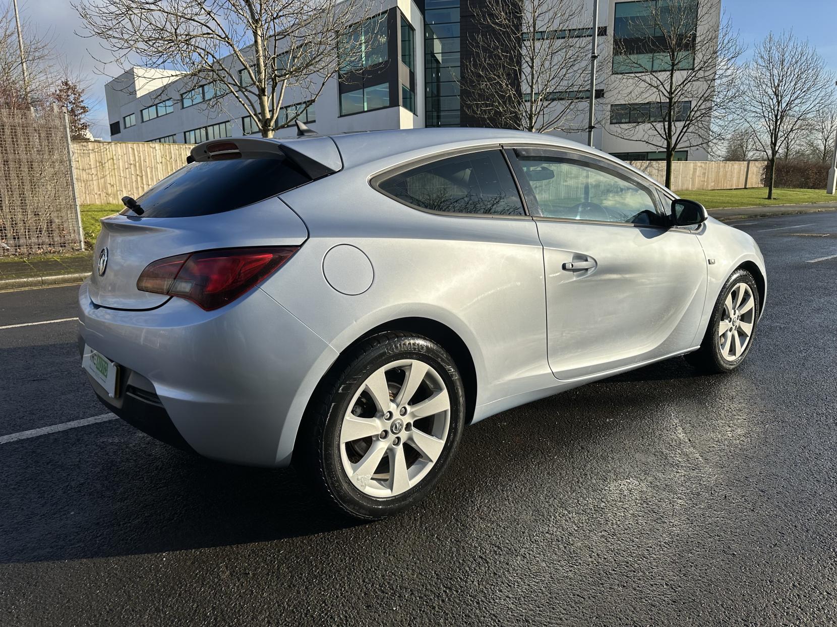 Vauxhall Astra GTC 1.4T Sport Coupe 3dr Petrol Manual Euro 5 (s/s) (140 ps)