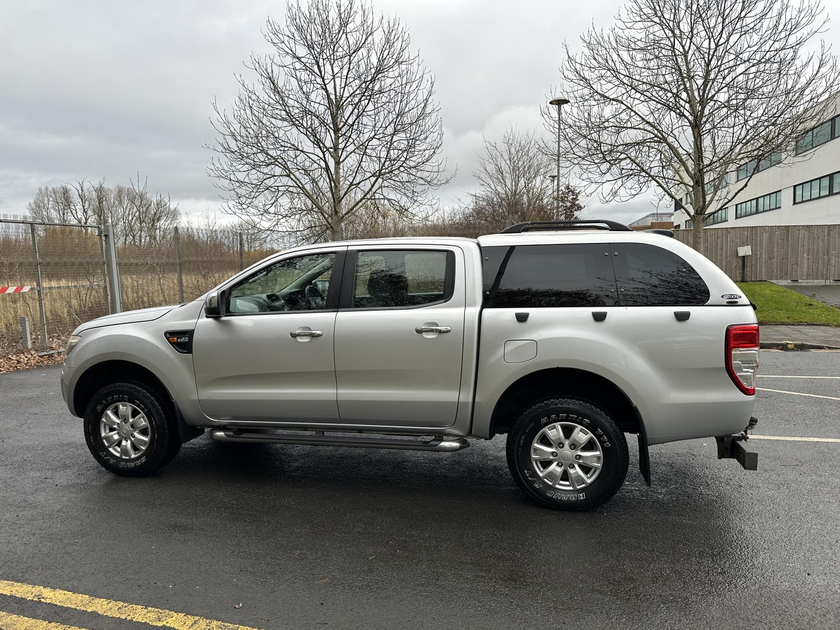 Ford Ranger 2.2 TDCi XLT Super Pickup Extended Cab 4dr Diesel Manual 4WD Euro 5 (150 ps)