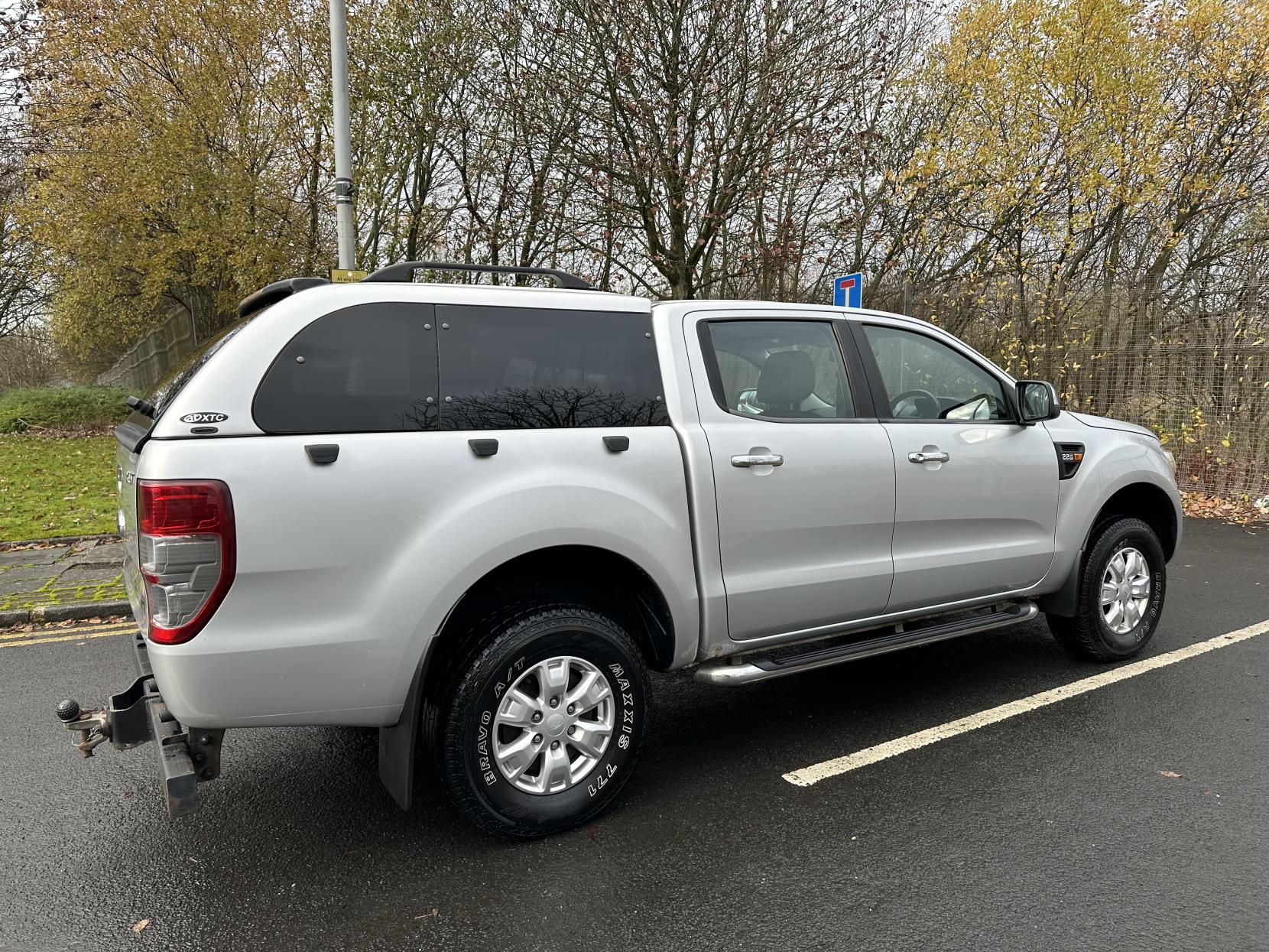 Ford Ranger 2.2 TDCi XLT Super Pickup Extended Cab 4dr Diesel Manual 4WD Euro 5 (150 ps)