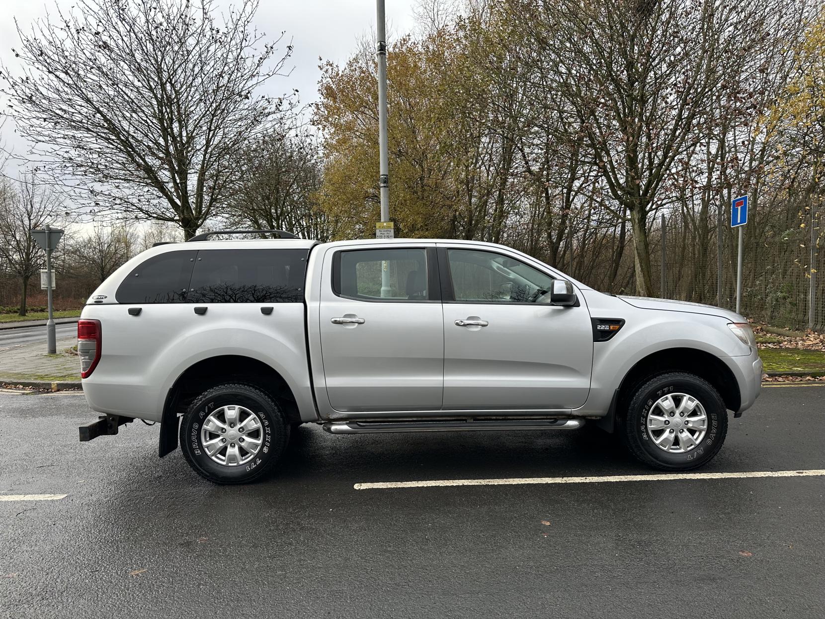 Ford Ranger 2.2 TDCi XLT Super Pickup Extended Cab 4dr Diesel Manual 4WD Euro 5 (150 ps)