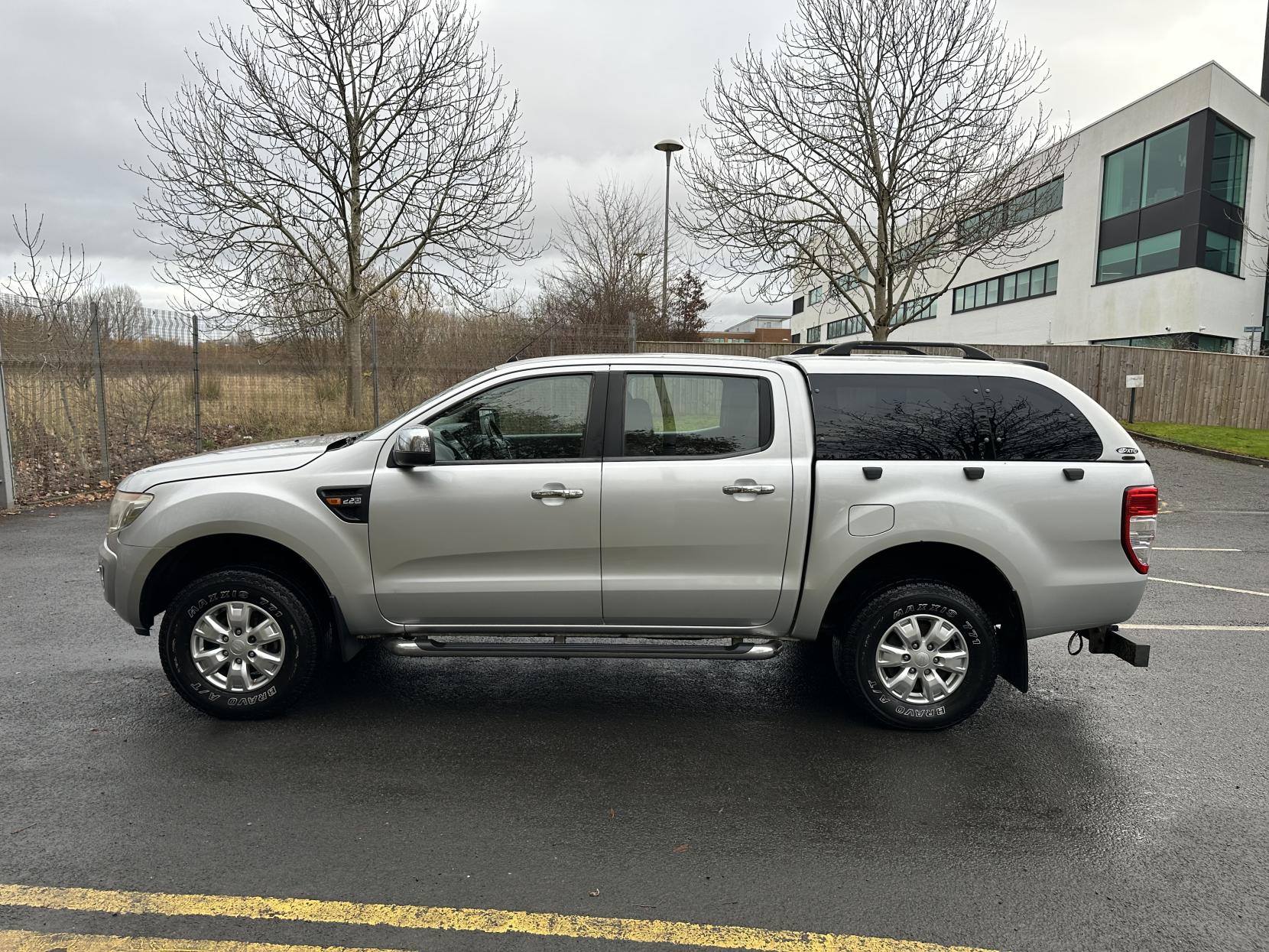 Ford Ranger 2.2 TDCi XLT Super Pickup Extended Cab 4dr Diesel Manual 4WD Euro 5 (150 ps)