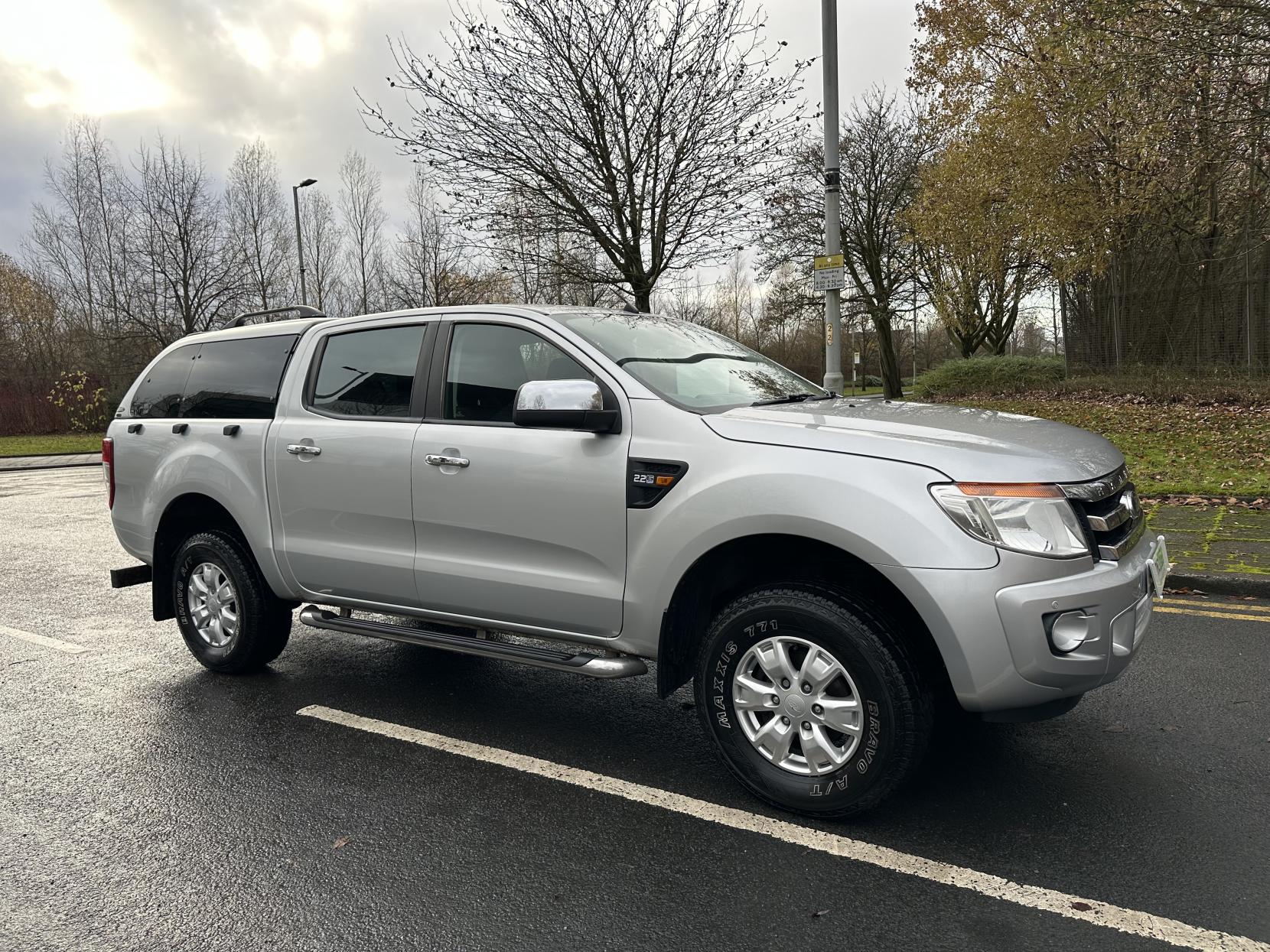 Ford Ranger 2.2 TDCi XLT Super Pickup Extended Cab 4dr Diesel Manual 4WD Euro 5 (150 ps)