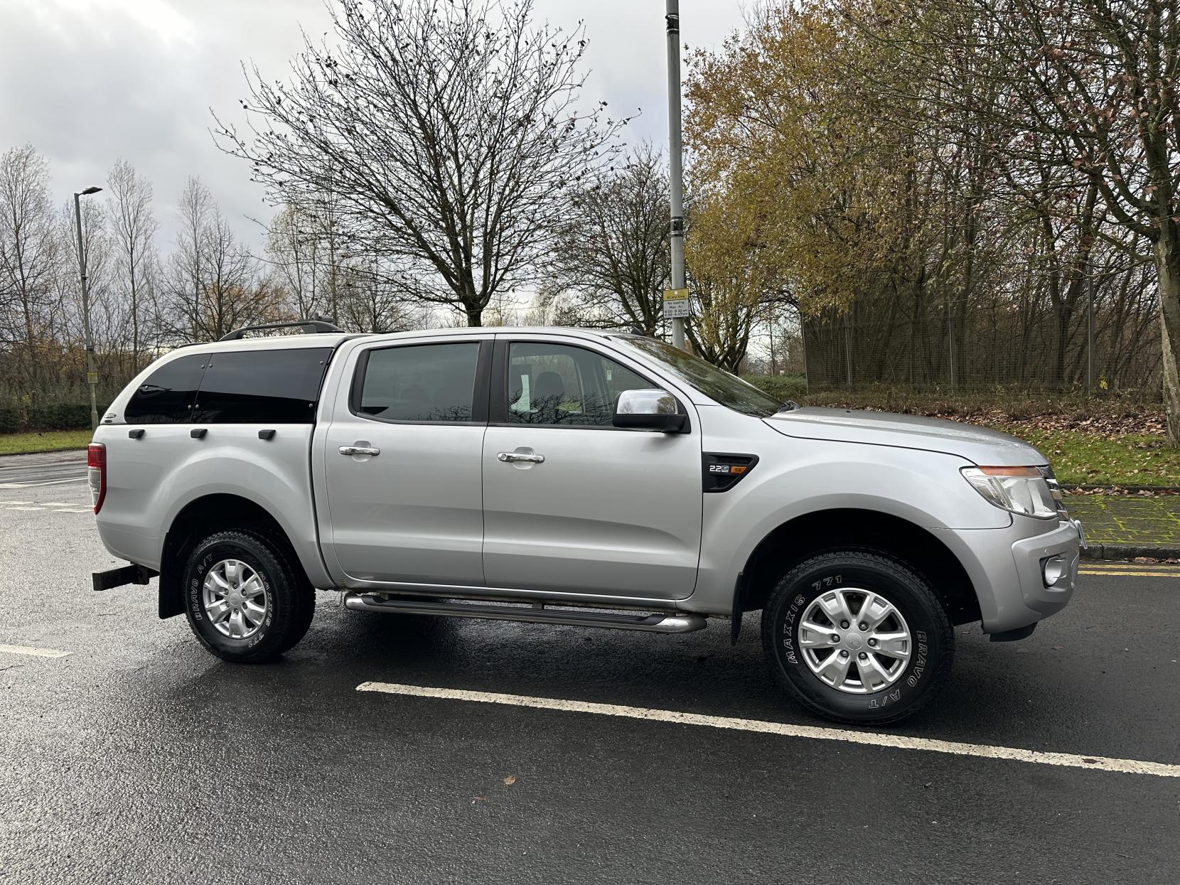 Ford Ranger 2.2 TDCi XLT Super Pickup Extended Cab 4dr Diesel Manual 4WD Euro 5 (150 ps)