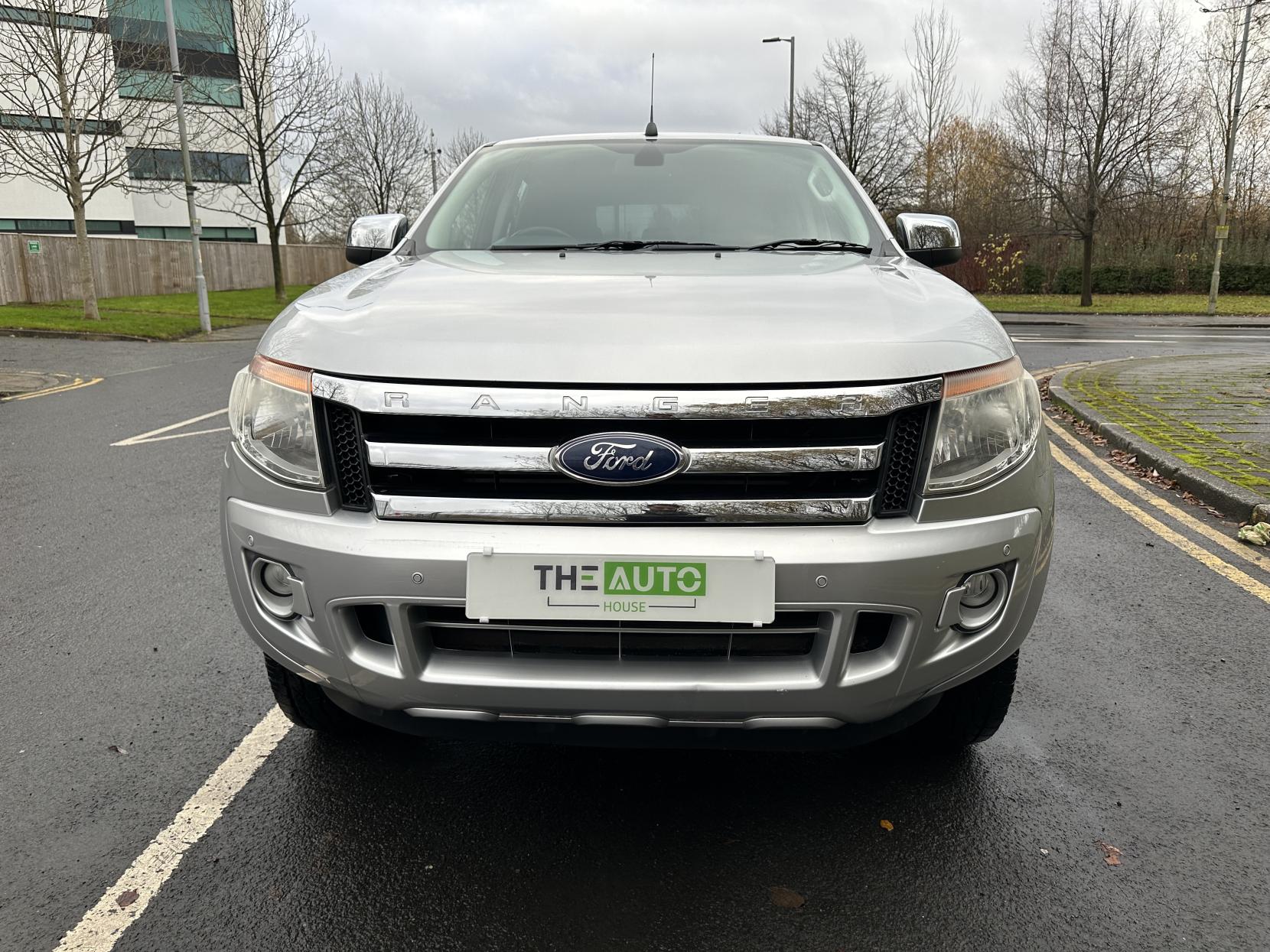 Ford Ranger 2.2 TDCi XLT Super Pickup Extended Cab 4dr Diesel Manual 4WD Euro 5 (150 ps)