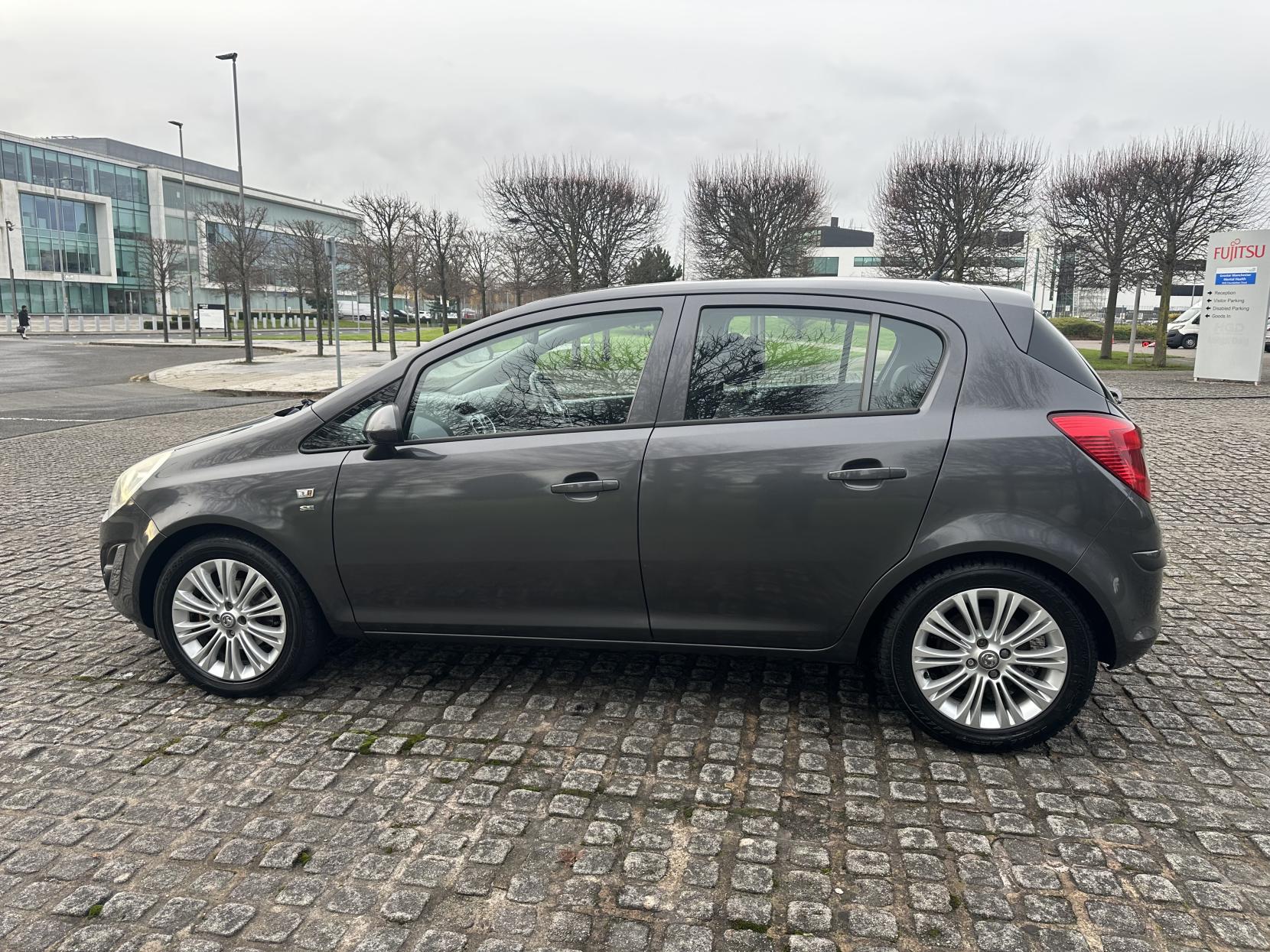 Vauxhall Corsa 1.4 16V SE Hatchback 5dr Petrol Auto Euro 5 (100 ps)