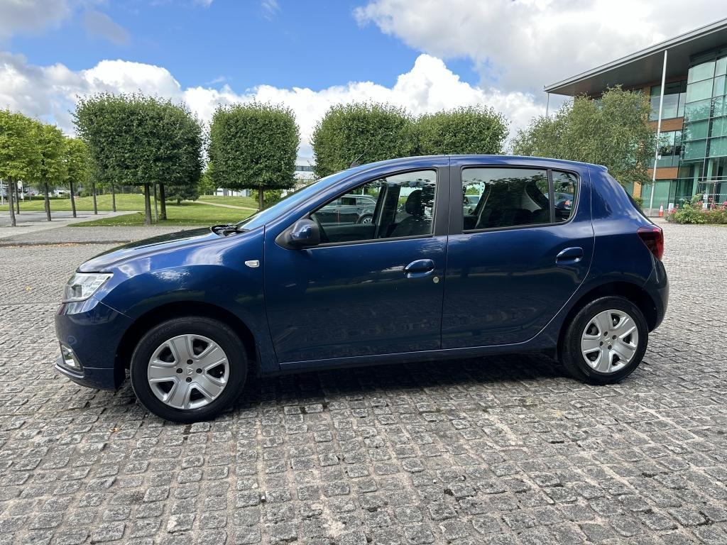 Dacia Sandero 0.9 TCe Essential Hatchback 5dr Petrol Manual Euro 6 (s/s) (90 ps)