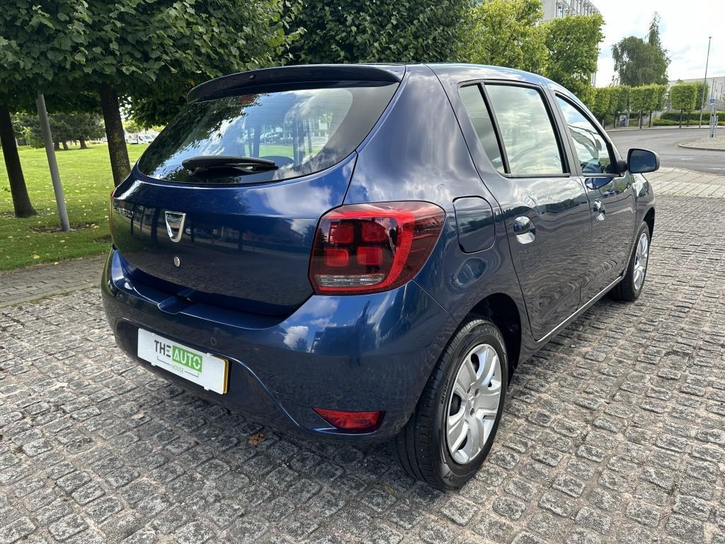 Dacia Sandero 0.9 TCe Essential Hatchback 5dr Petrol Manual Euro 6 (s/s) (90 ps)