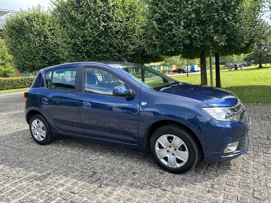 Dacia Sandero 0.9 TCe Essential Hatchback 5dr Petrol Manual Euro 6 (s/s) (90 ps)