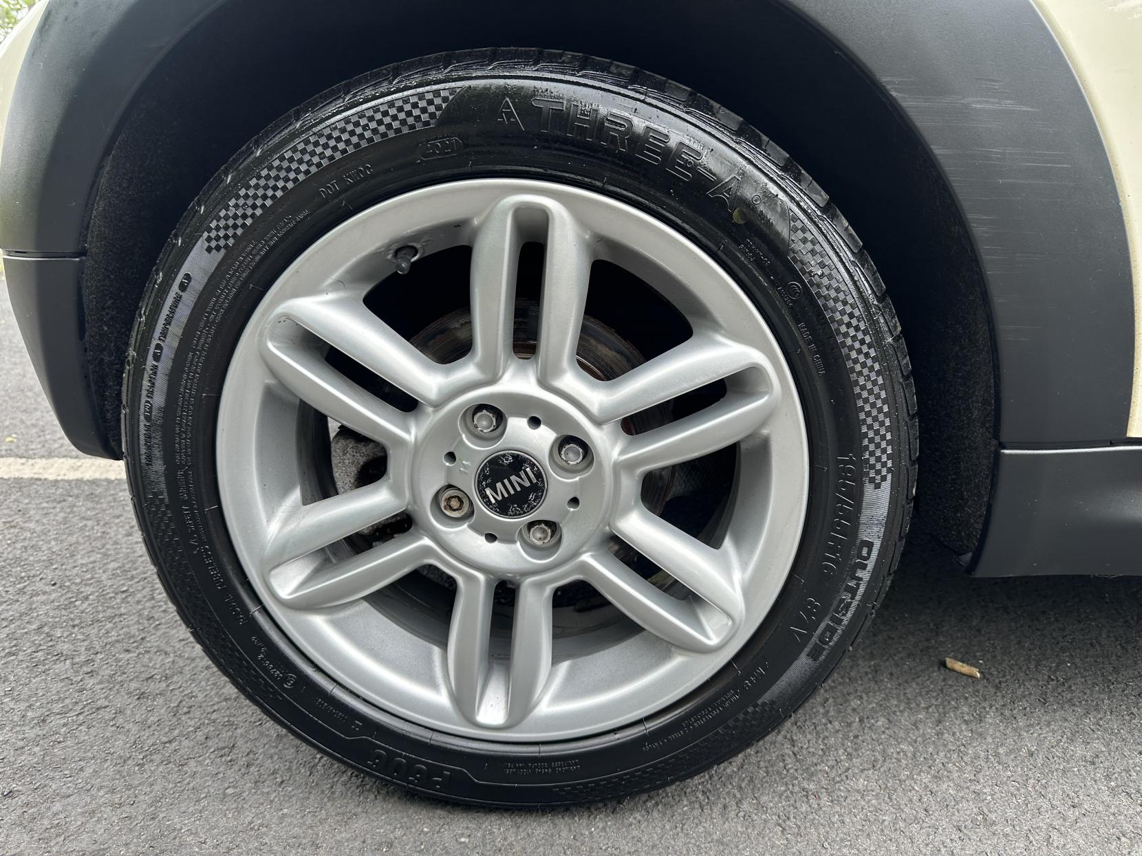 MINI Hatch 1.6 Cooper Hatchback 3dr Petrol Manual Euro 5 (s/s) (122 ps)