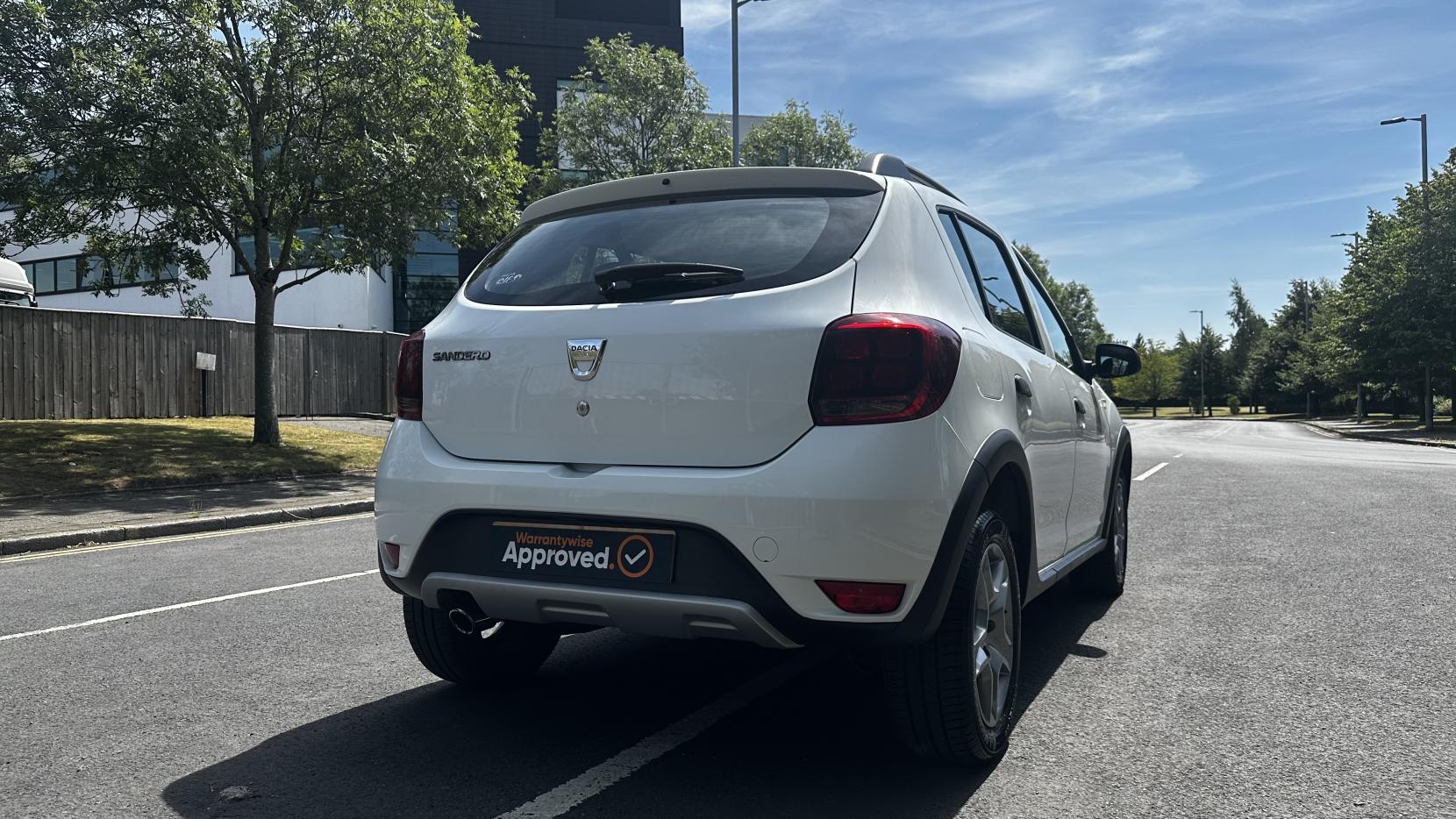 Dacia Sandero Stepway 0.9 TCe Ambiance Hatchback 5dr Petrol Manual Euro 6 (s/s) (90 ps)