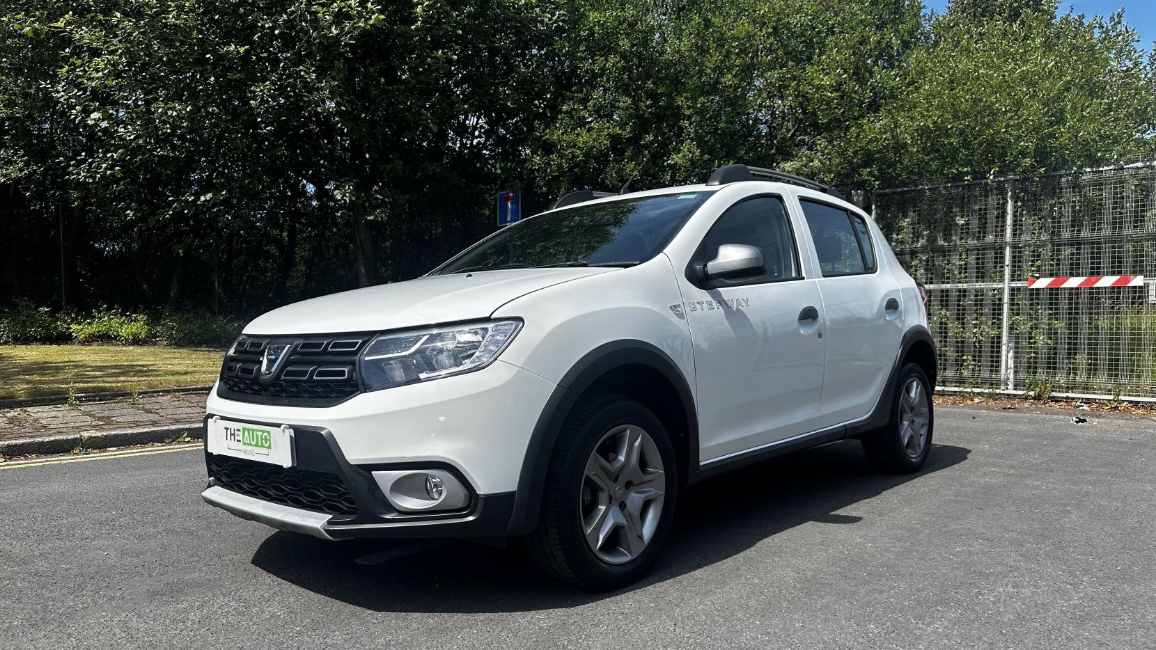 Dacia Sandero Stepway 0.9 TCe Ambiance Hatchback 5dr Petrol Manual Euro 6 (s/s) (90 ps)
