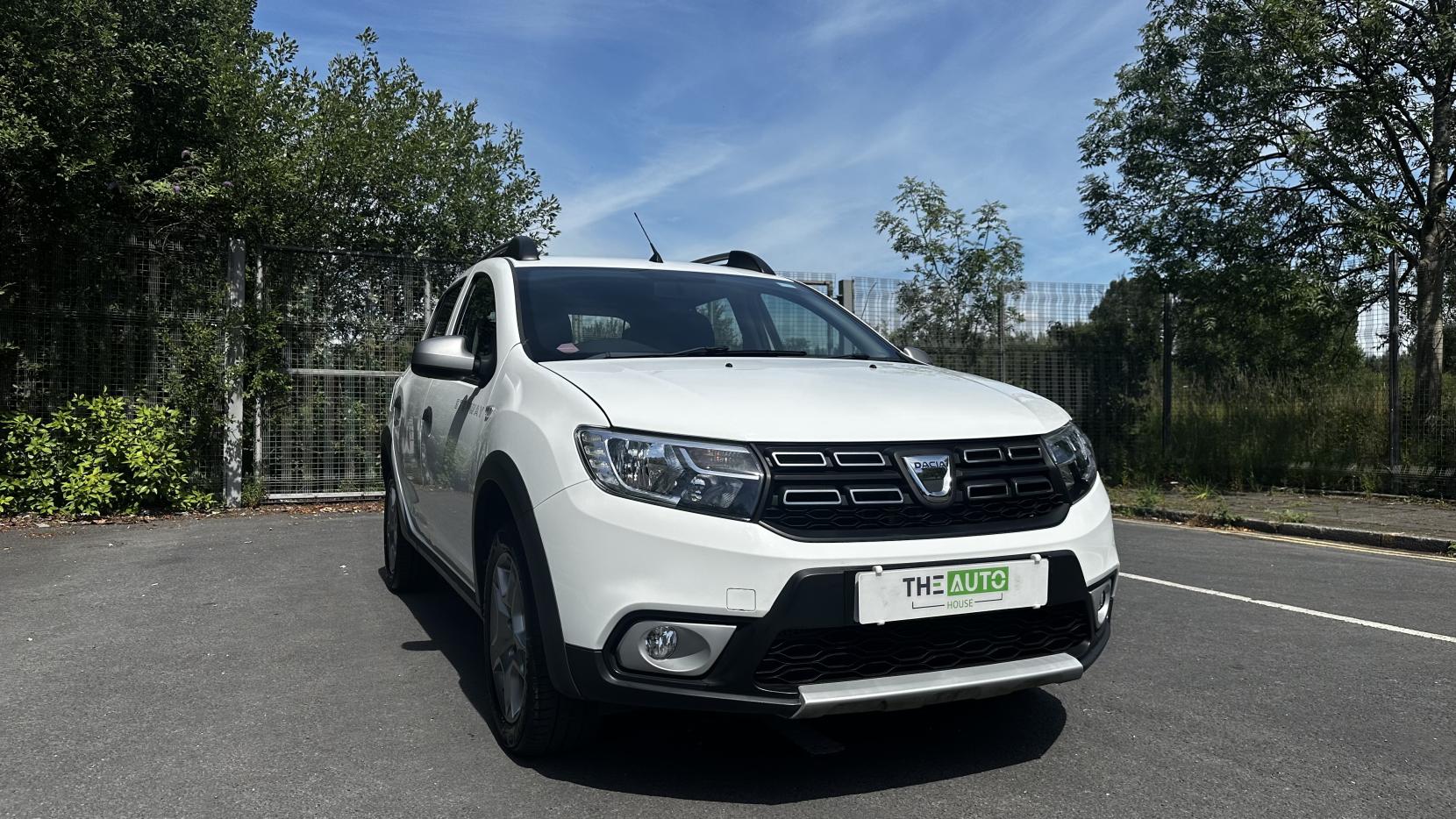 Dacia Sandero Stepway 0.9 TCe Ambiance Hatchback 5dr Petrol Manual Euro 6 (s/s) (90 ps)