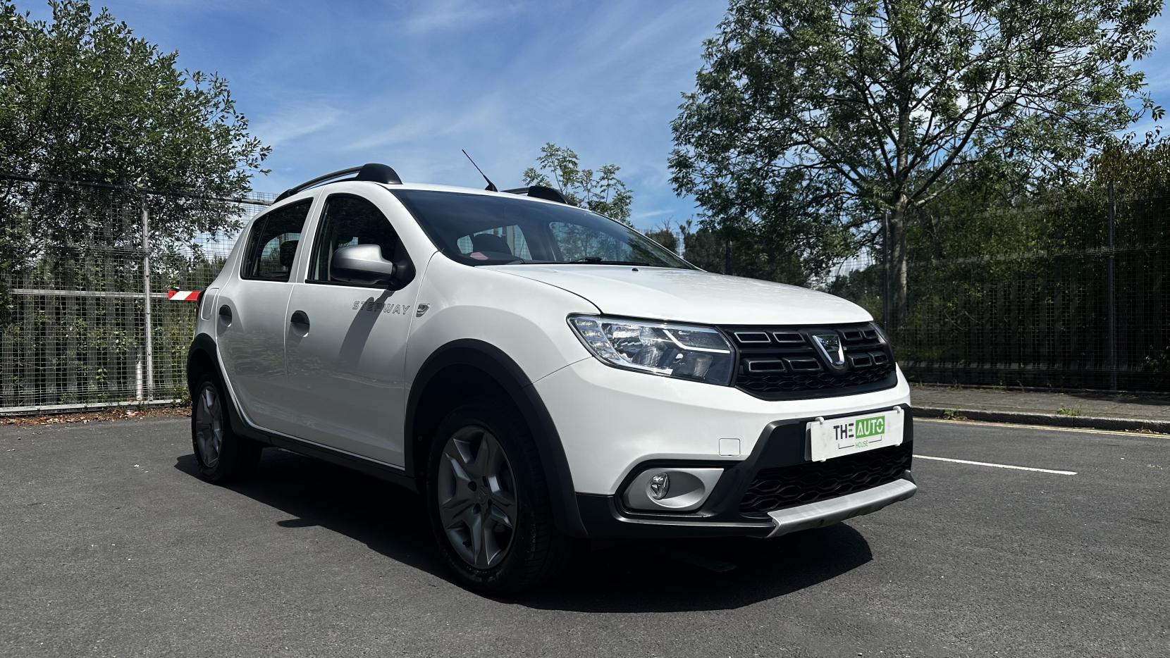 Dacia Sandero Stepway 0.9 TCe Ambiance Hatchback 5dr Petrol Manual Euro 6 (s/s) (90 ps)