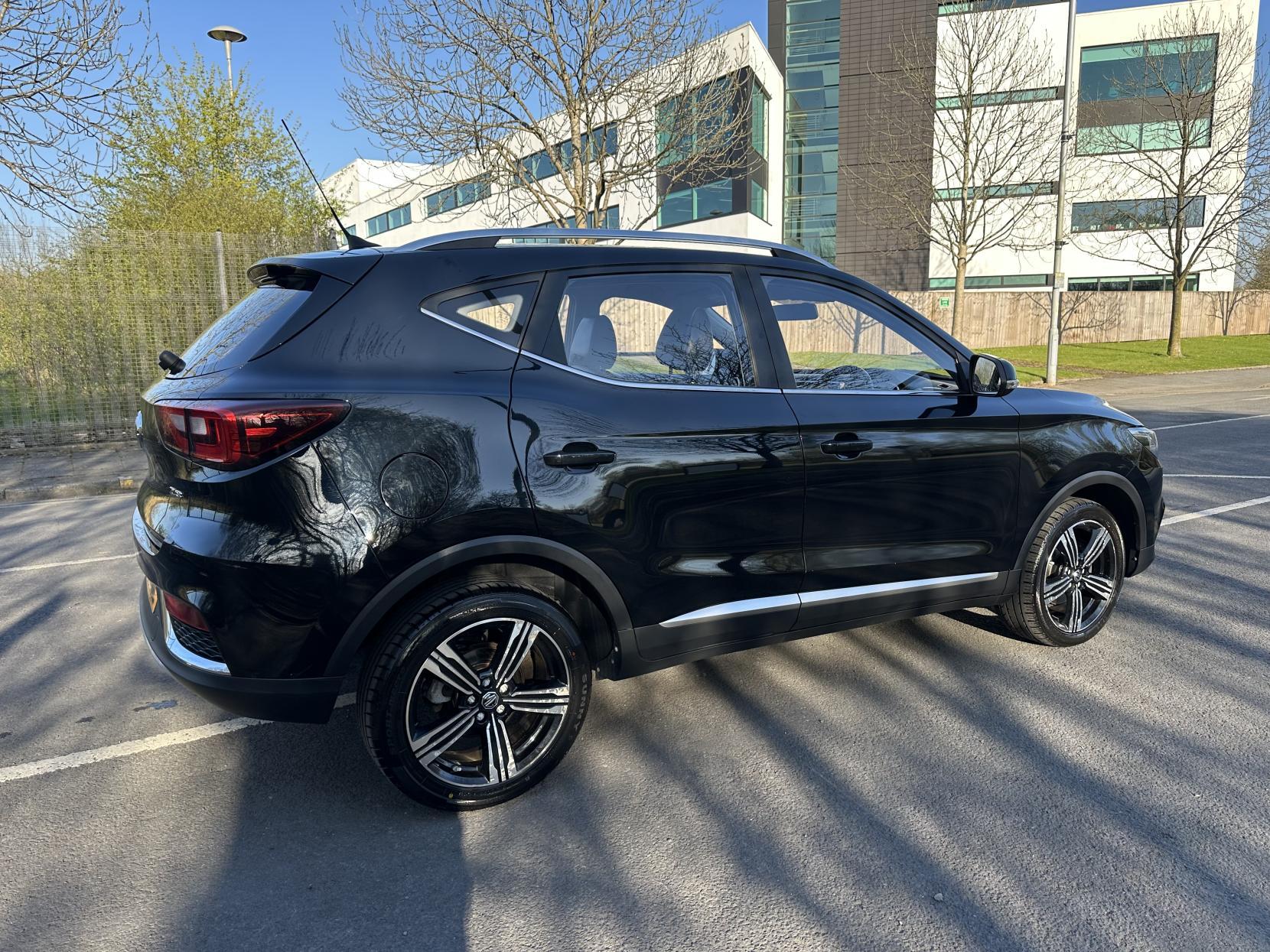 MG MG ZS 1.0 T-GDI Exclusive SUV 5dr Petrol Auto Euro 6 (111 ps)