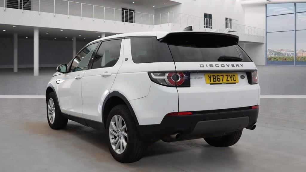 Land Rover Discovery Sport 2.0 TD4 SE Tech SUV 5dr Diesel Manual 4WD Euro 6 (s/s) (180 ps)