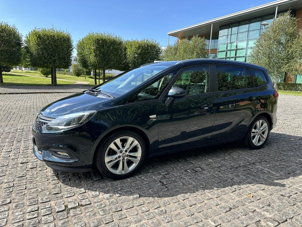 Vauxhall ZAFIRA MPV 1.4 SRI NAV 5DR Manual