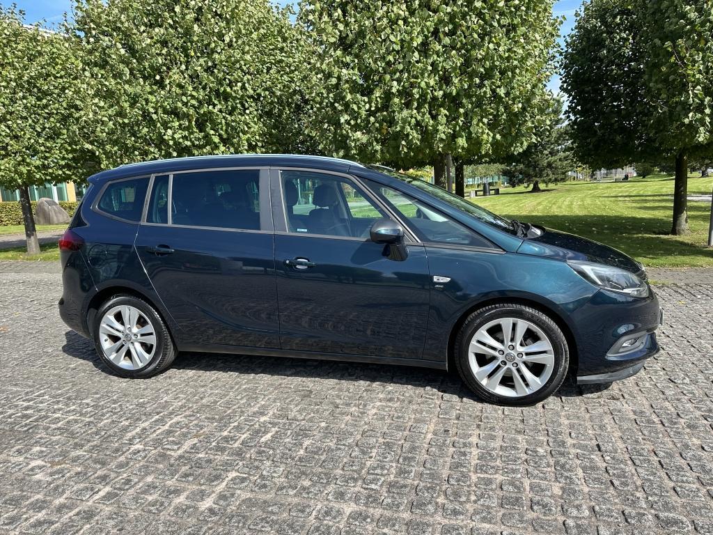 Vauxhall ZAFIRA MPV 1.4 SRI NAV 5DR Manual