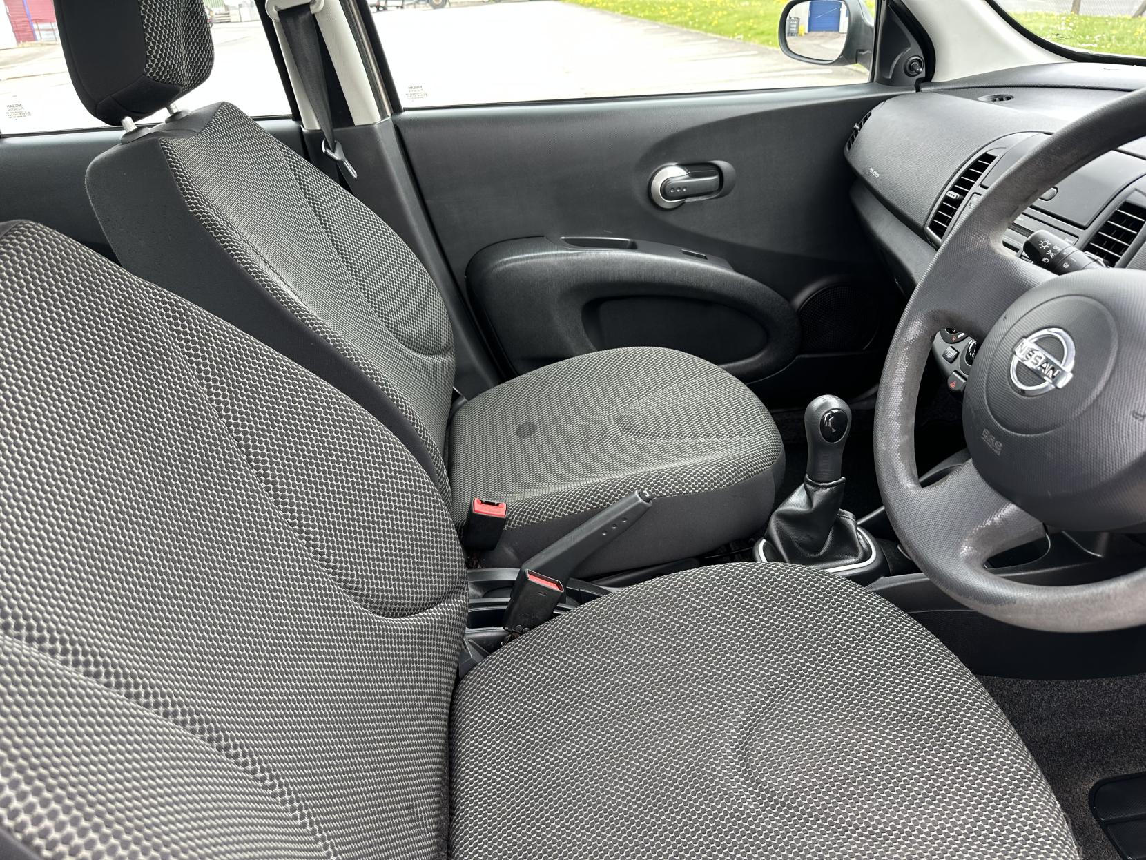Nissan Micra 1.2 16v Visia Hatchback 5dr Petrol Manual (139 g/km, 79 bhp)