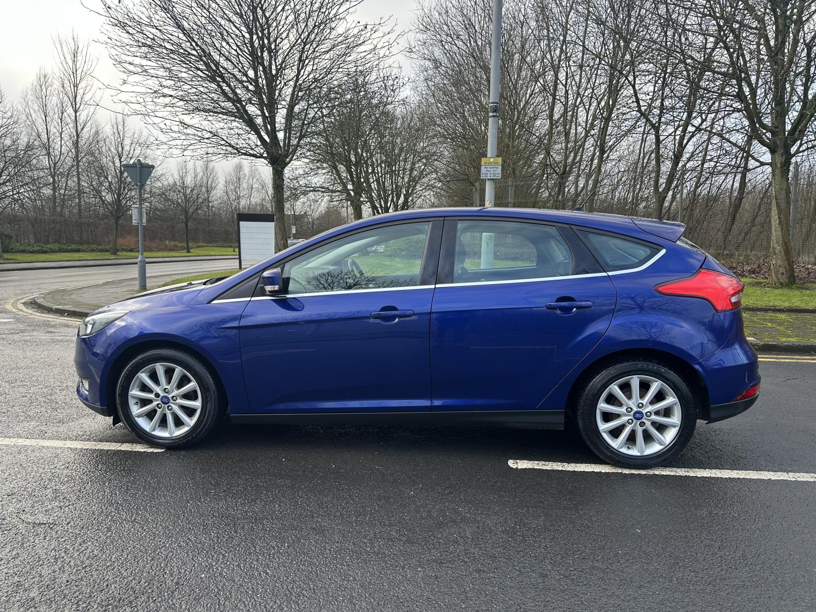 Ford Focus 1.0T EcoBoost Titanium Hatchback 5dr Petrol Manual Euro 6 (s/s) (100 ps)