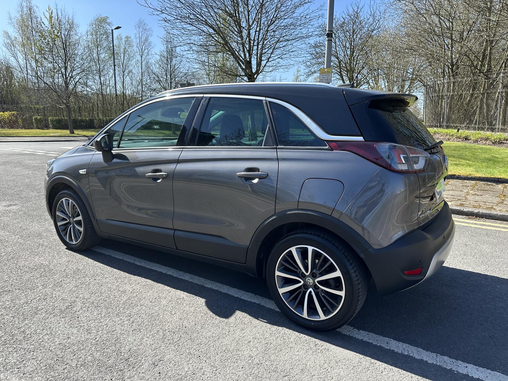 Vauxhall Crossland X 1.2 Elite SUV 5dr Petrol Manual Euro 6 (83 ps)