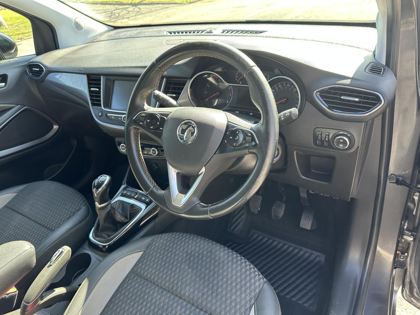 Vauxhall Crossland X 1.2 Elite SUV 5dr Petrol Manual Euro 6 (83 ps)
