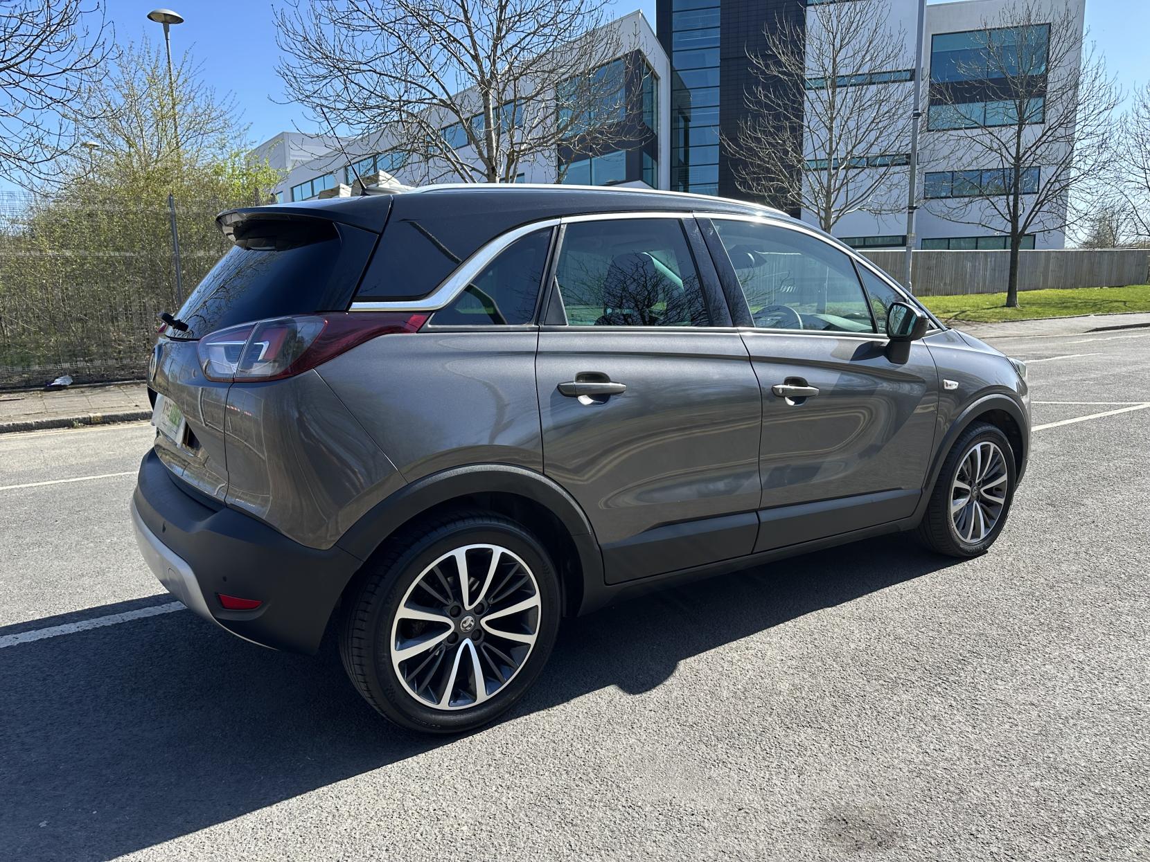 Vauxhall Crossland X 1.2 Elite SUV 5dr Petrol Manual Euro 6 (83 ps)