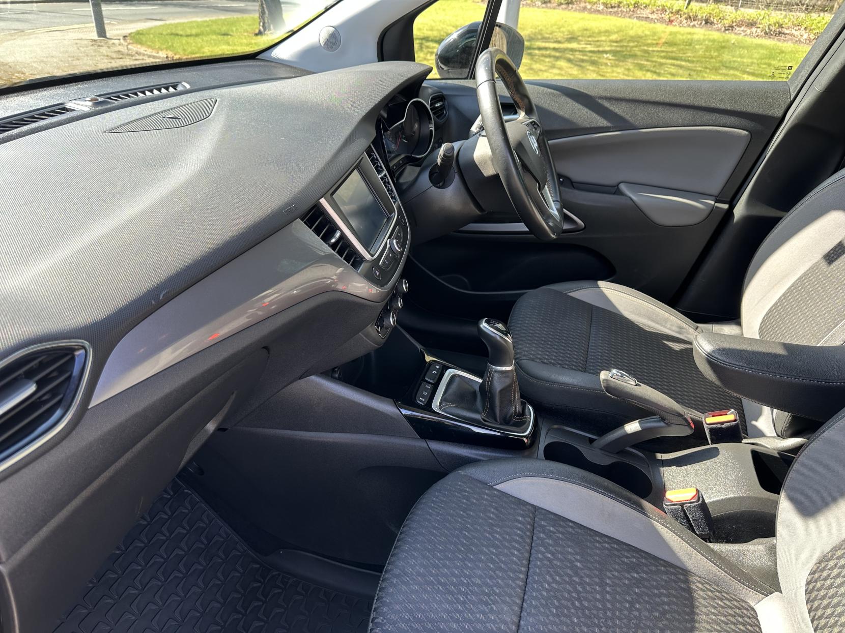 Vauxhall Crossland X 1.2 Elite SUV 5dr Petrol Manual Euro 6 (83 ps)