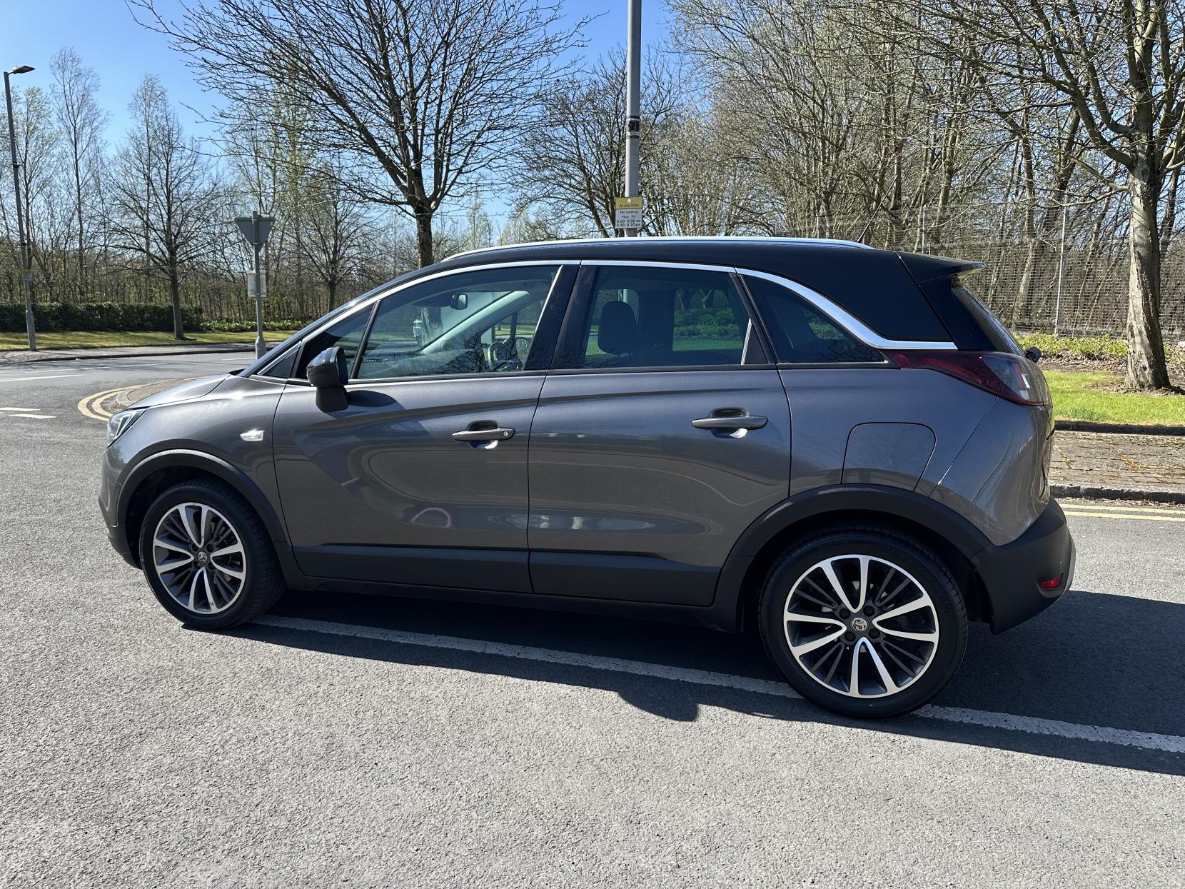 Vauxhall Crossland X 1.2 Elite SUV 5dr Petrol Manual Euro 6 (83 ps)