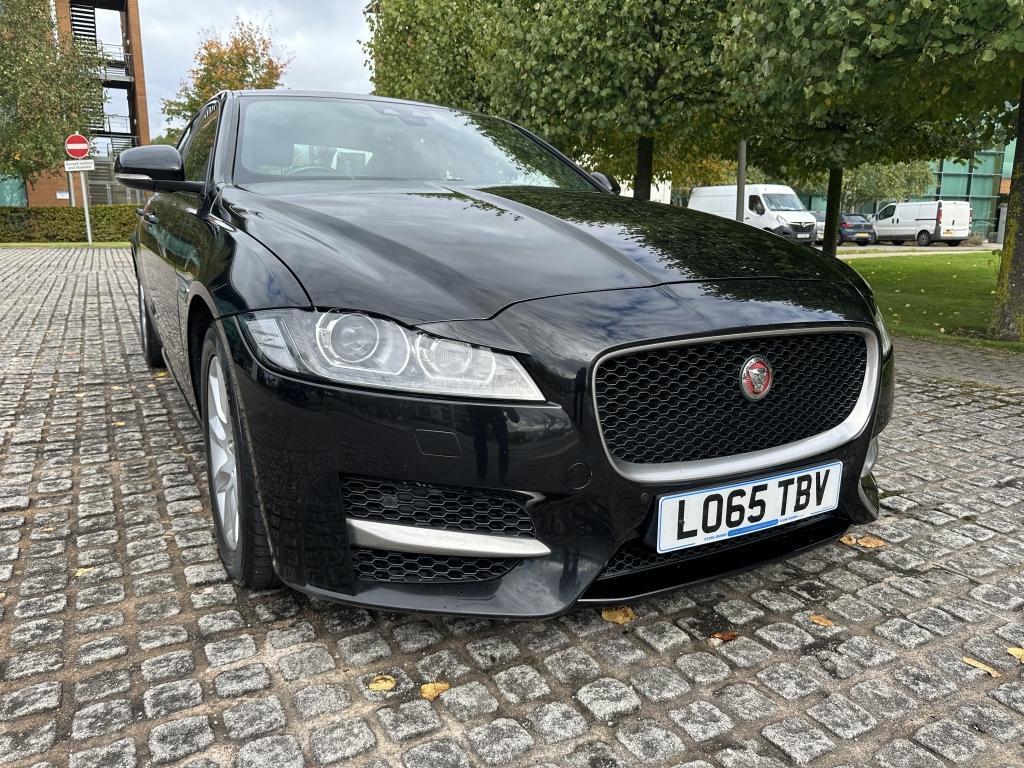 Jaguar XF DIESEL SALOON 2.0 R-SPORT 4DR Manual