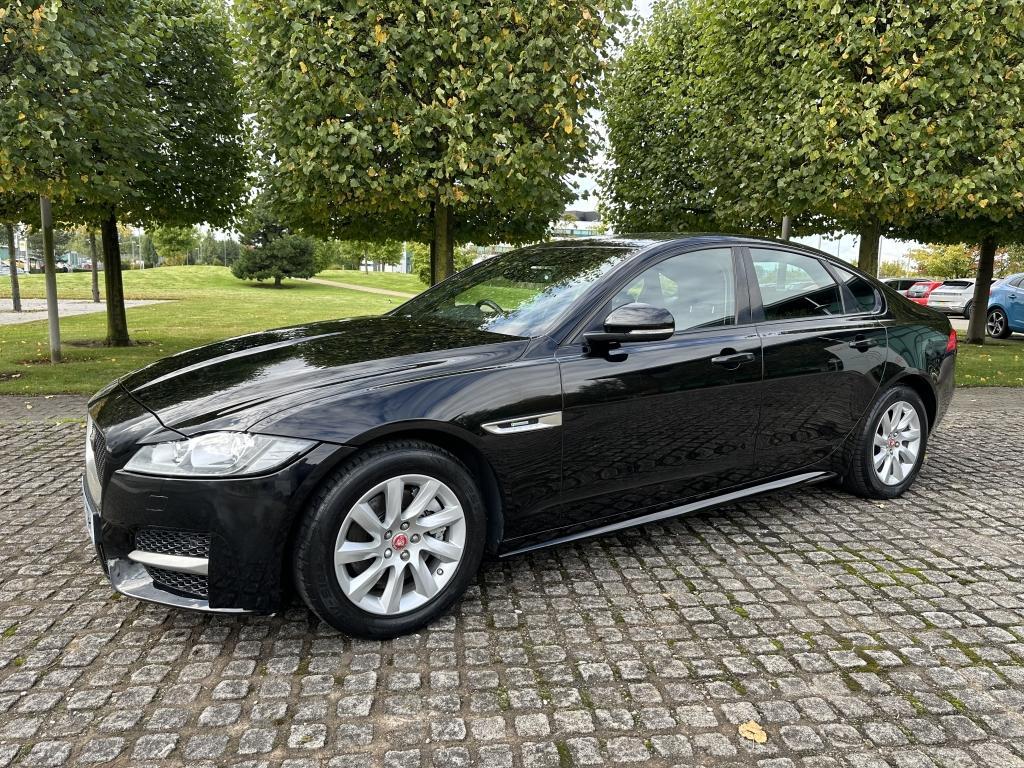 Jaguar XF DIESEL SALOON 2.0 R-SPORT 4DR Manual