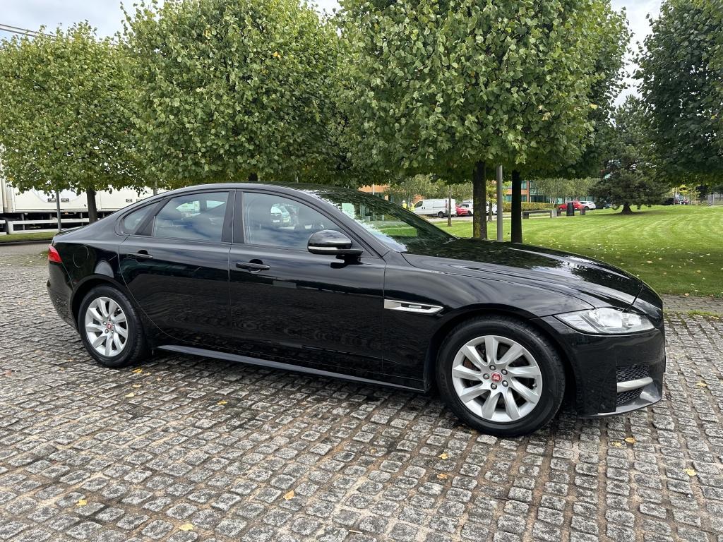 Jaguar XF DIESEL SALOON 2.0 R-SPORT 4DR Manual