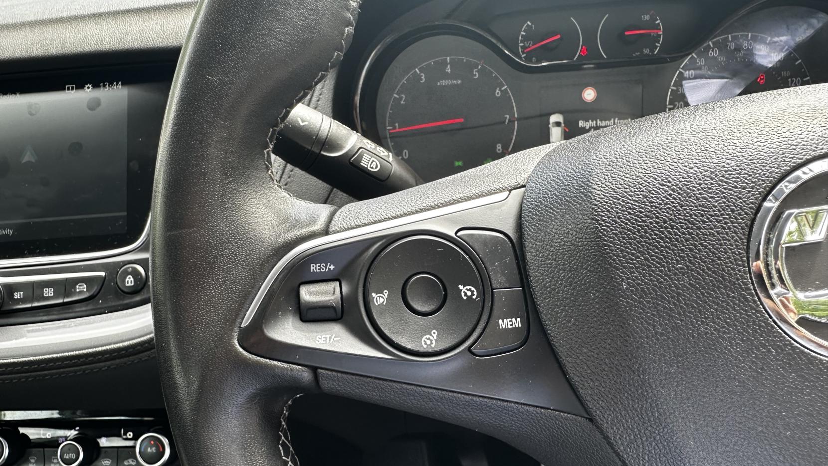 Vauxhall Grandland X 1.2 Turbo Business Edition Nav SUV 5dr Petrol Manual Euro 6 (s/s) (130 ps)