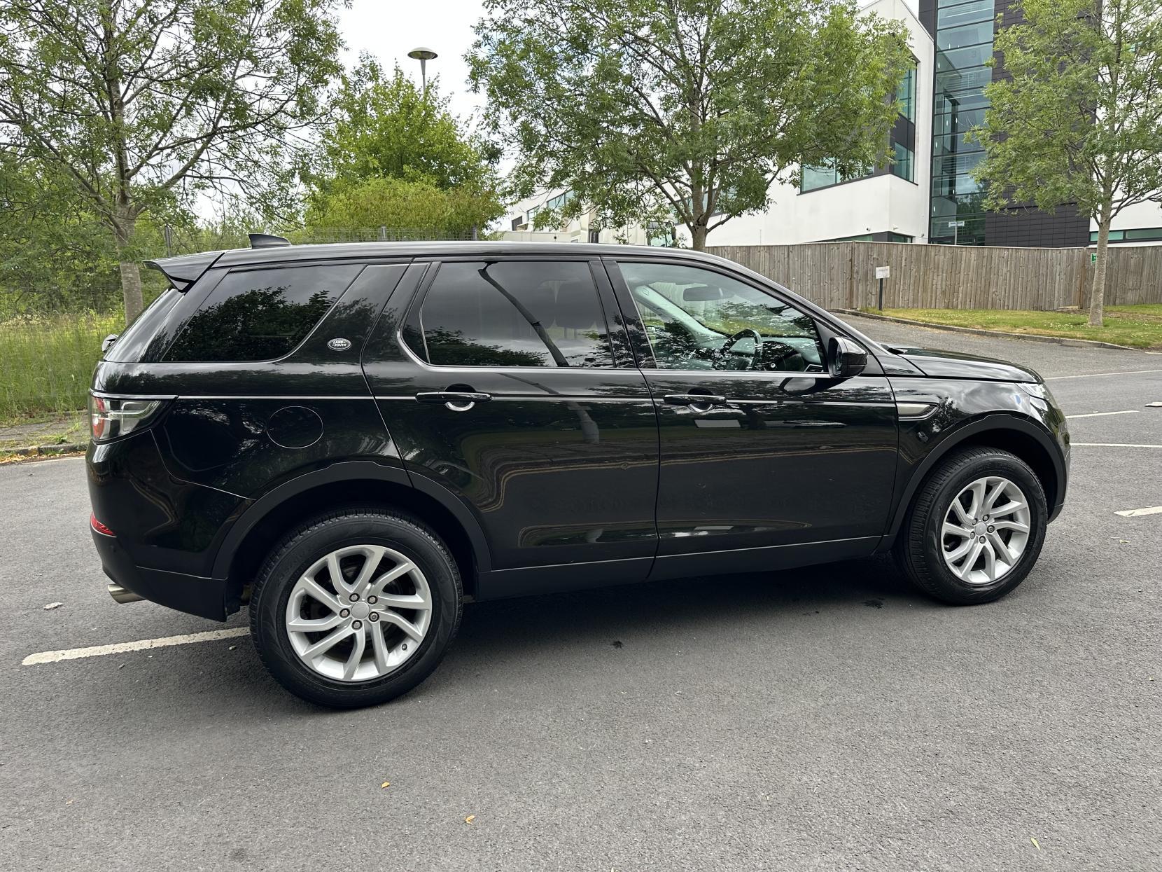 Land Rover Discovery Sport 2.0 TD4 SE Tech SUV 5dr Diesel Auto 4WD Euro 6 (s/s) (180 ps)