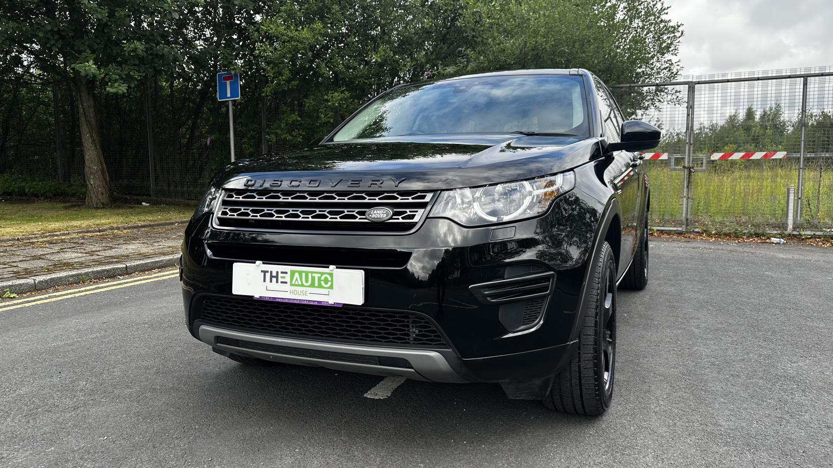Land Rover Discovery Sport 2.0 TD4 SE SUV 5dr Diesel Manual 4WD Euro 6 (s/s) (5 Seat) (150 ps)