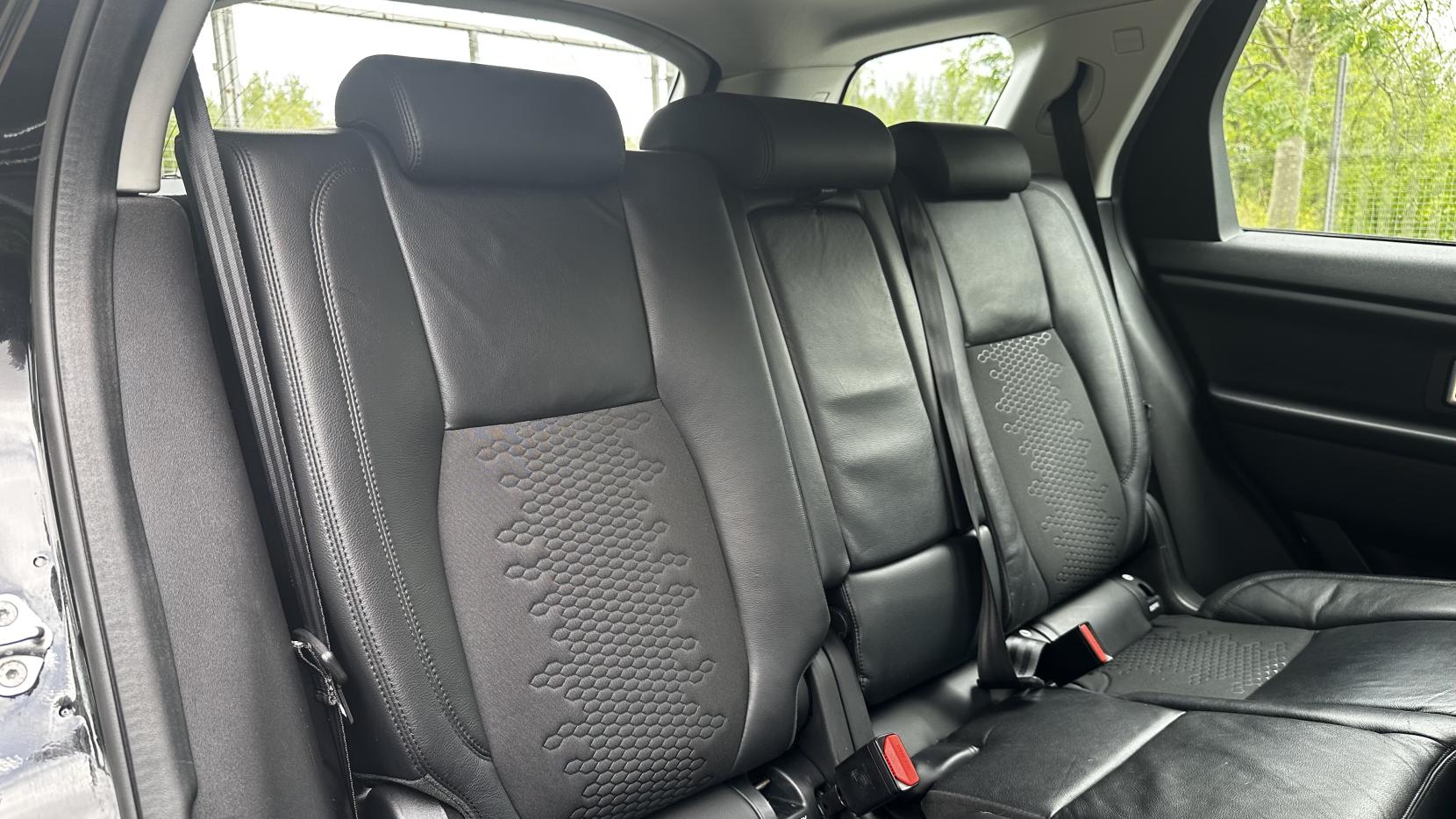 Land Rover Discovery Sport 2.0 TD4 SE SUV 5dr Diesel Manual 4WD Euro 6 (s/s) (5 Seat) (150 ps)