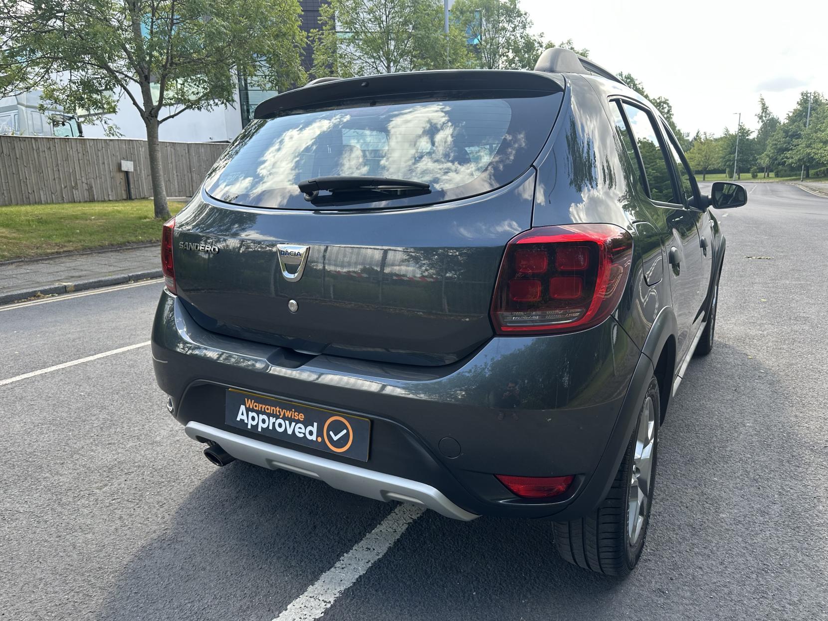 Dacia Sandero Stepway 0.9 TCe Essential Hatchback 5dr Petrol Manual Euro 6 (s/s) (90 ps)
