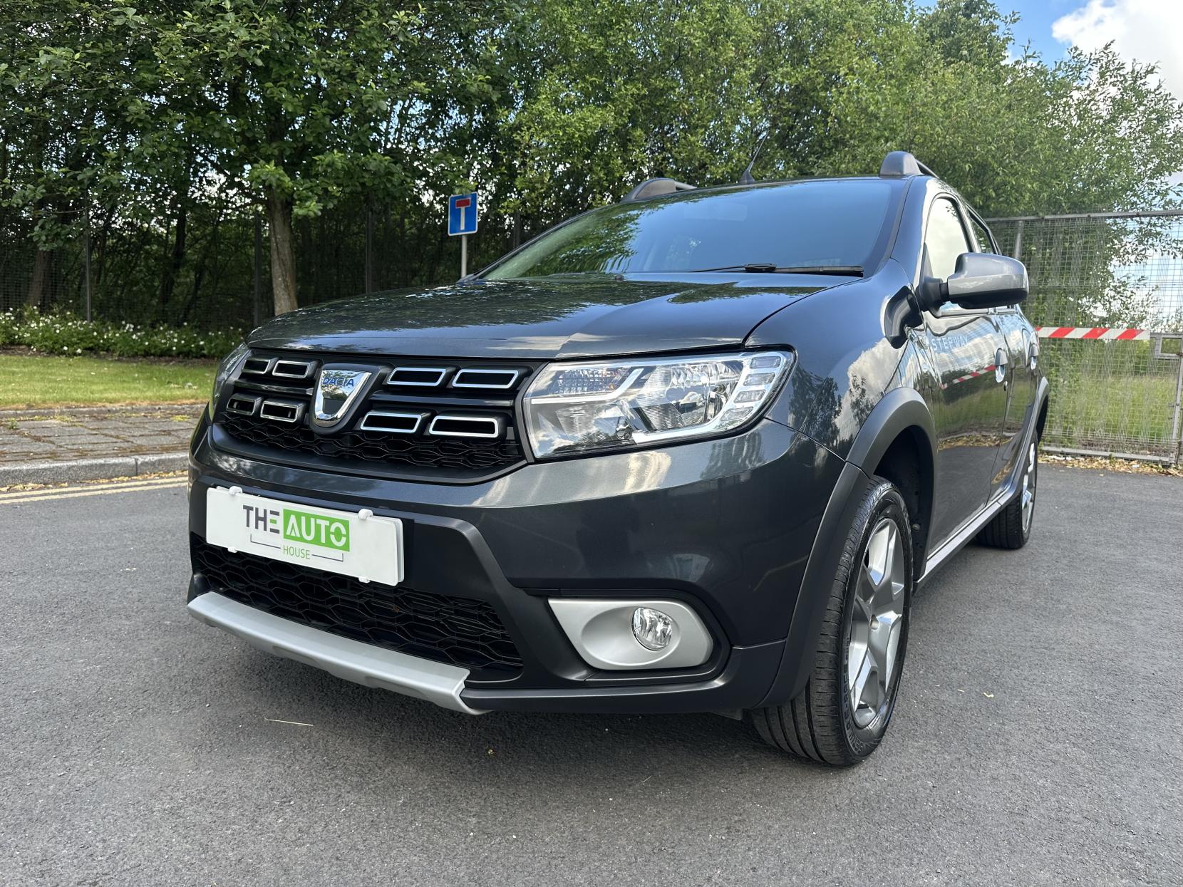 Dacia Sandero Stepway 0.9 TCe Essential Hatchback 5dr Petrol Manual Euro 6 (s/s) (90 ps)