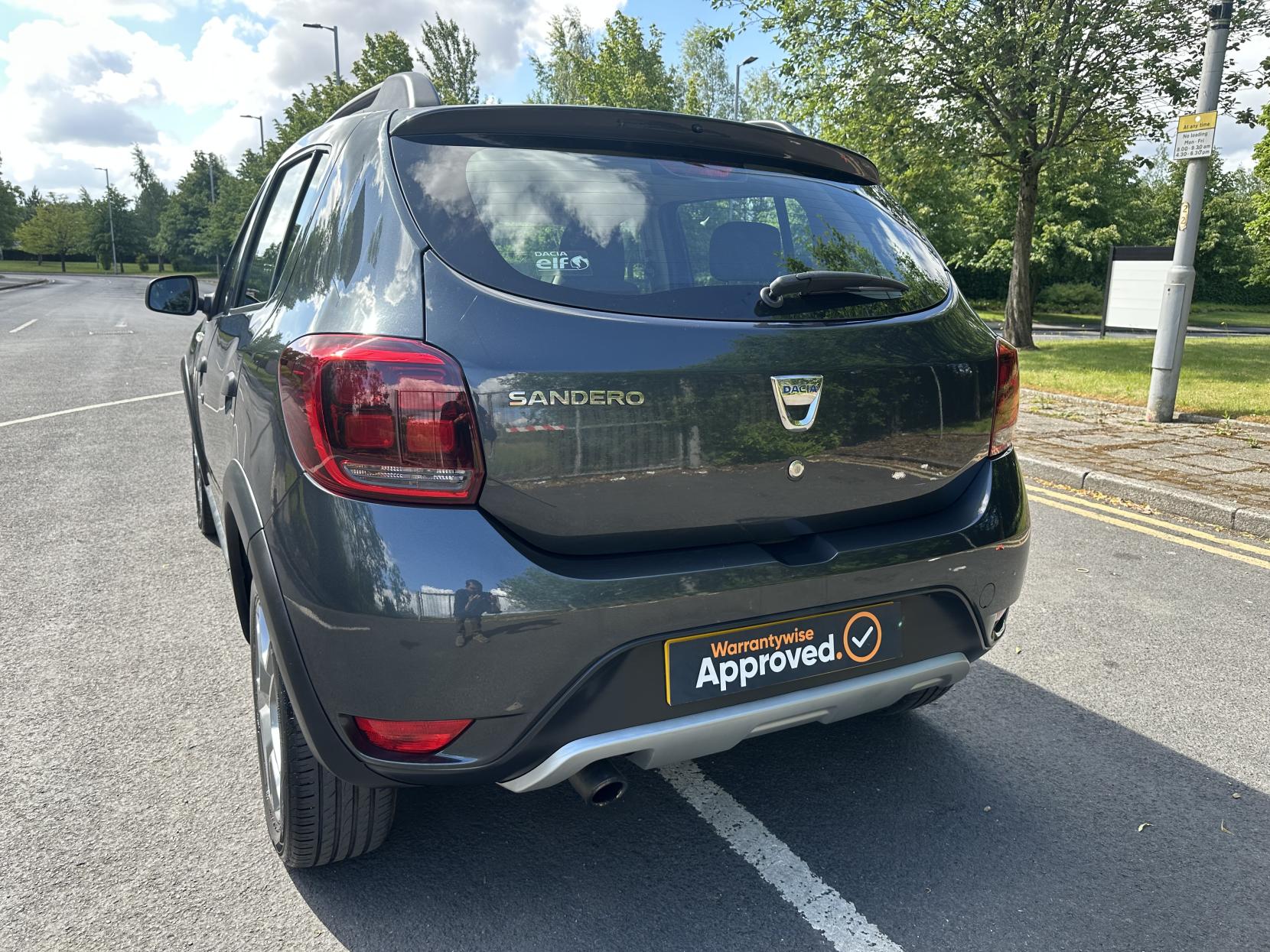 Dacia Sandero Stepway 0.9 TCe Essential Hatchback 5dr Petrol Manual Euro 6 (s/s) (90 ps)