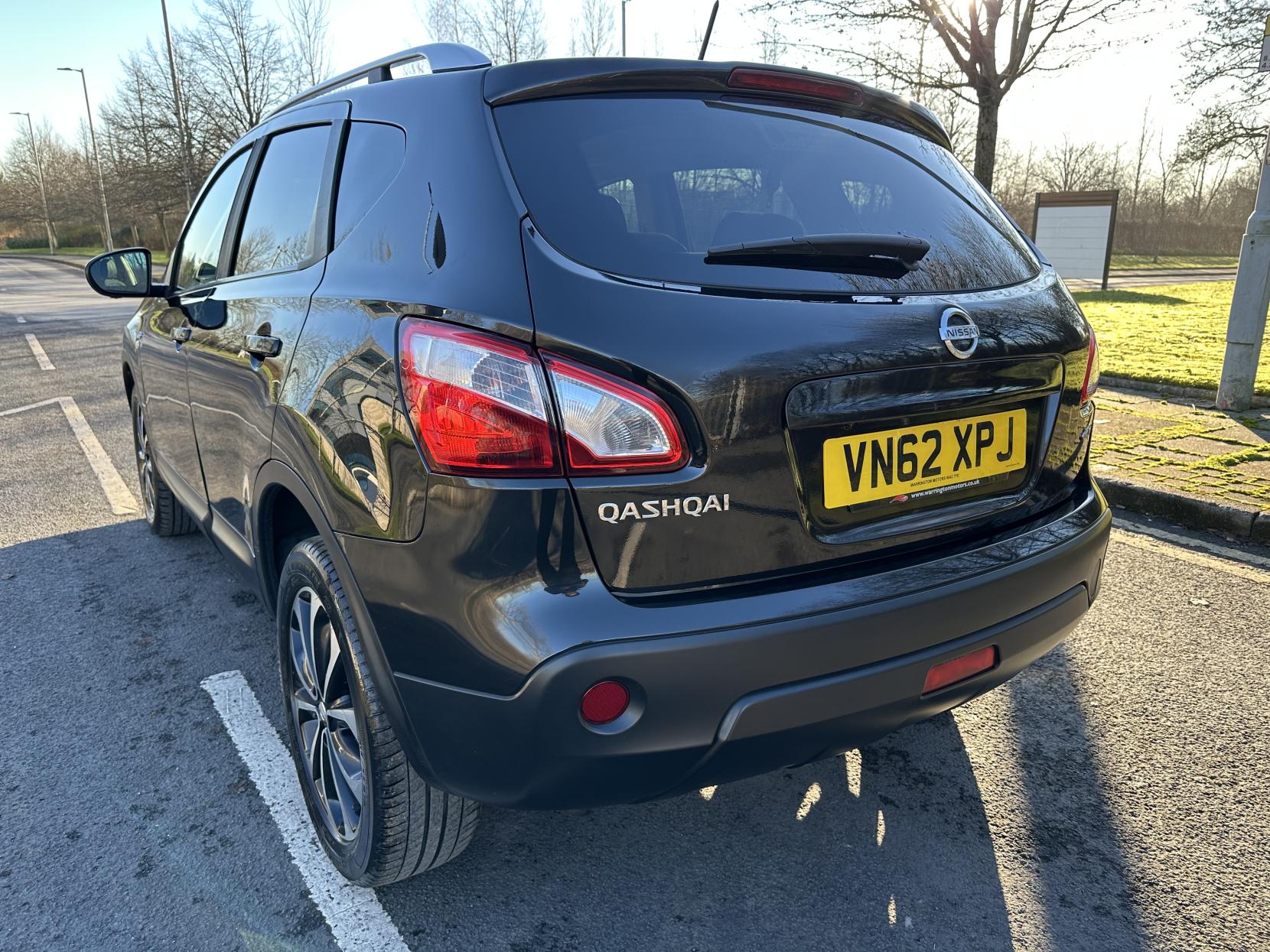 Nissan Qashqai 1.5 dCi n-tec+ SUV 5dr Diesel Manual 2WD Euro 5 (110 ps)