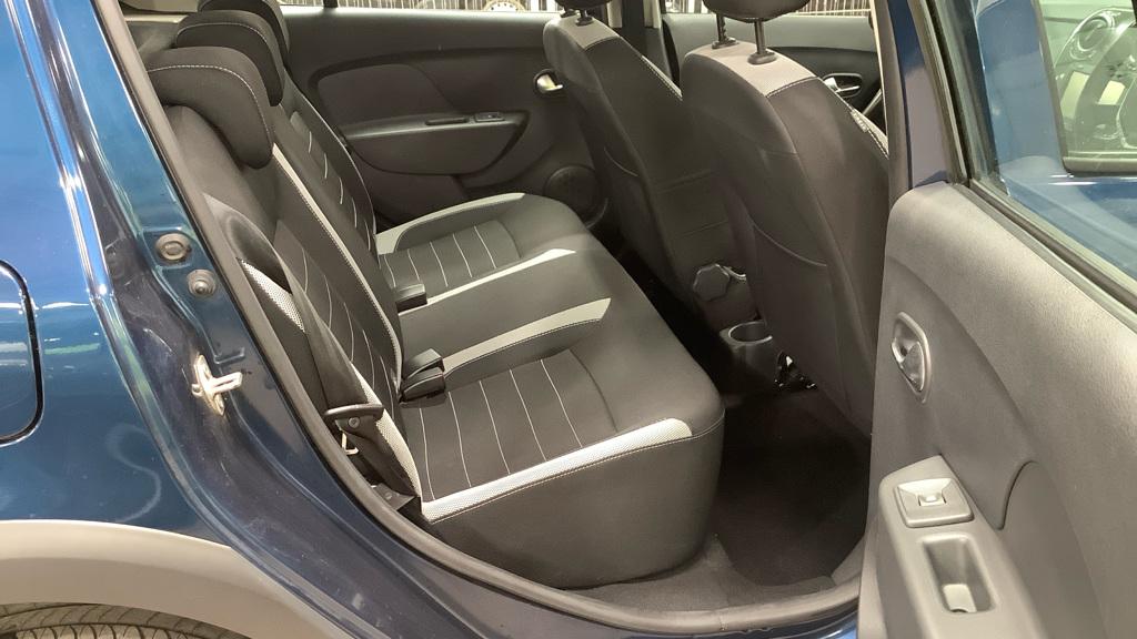 Dacia Sandero Stepway 0.9 TCe Comfort Hatchback 5dr Petrol Manual Euro 6 (s/s) (90 ps)