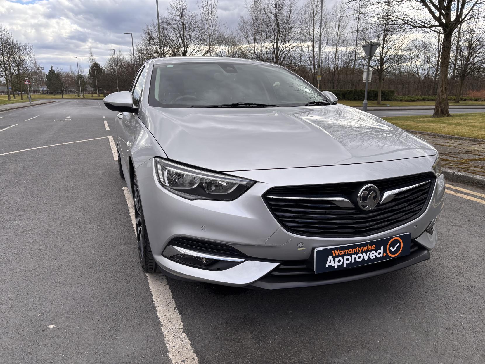 Vauxhall Insignia 1.5i Turbo SRi Nav Grand Sport 5dr Petrol Manual Euro 6 (s/s) (165 ps)