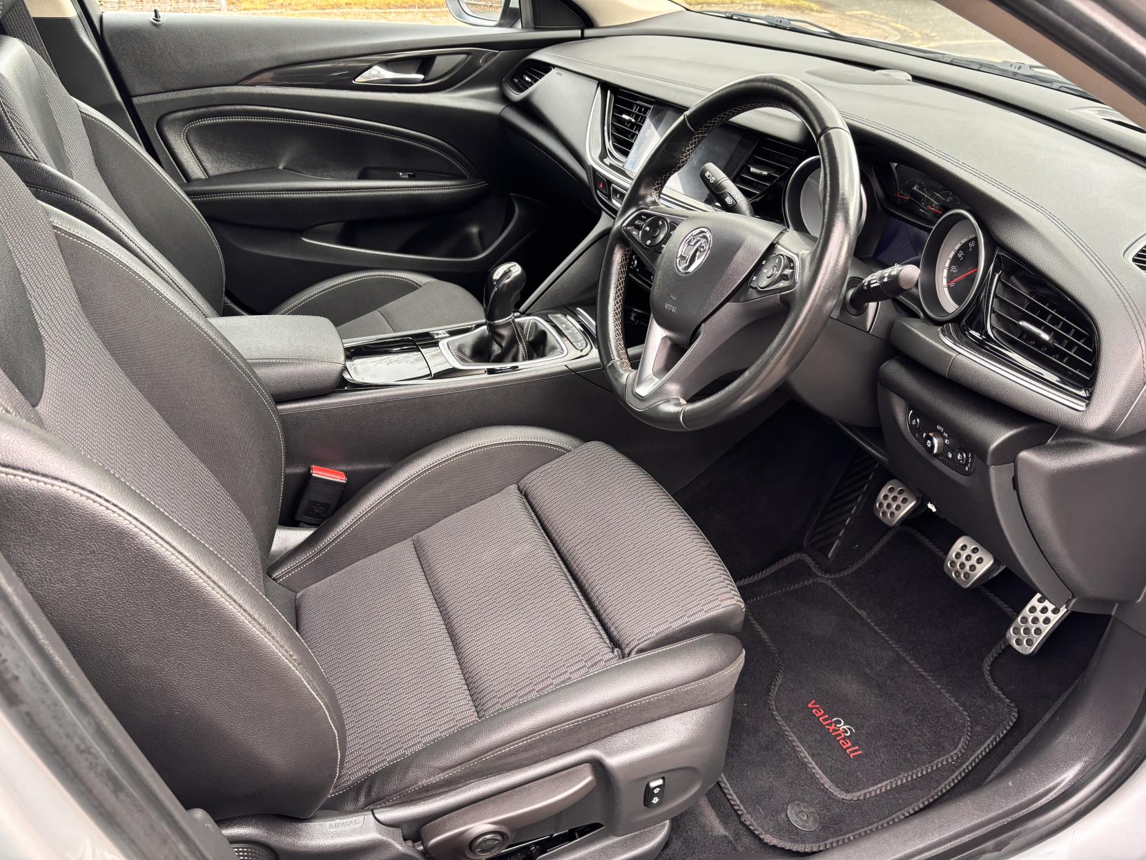 Vauxhall Insignia 1.5i Turbo SRi Nav Grand Sport 5dr Petrol Manual Euro 6 (s/s) (165 ps)