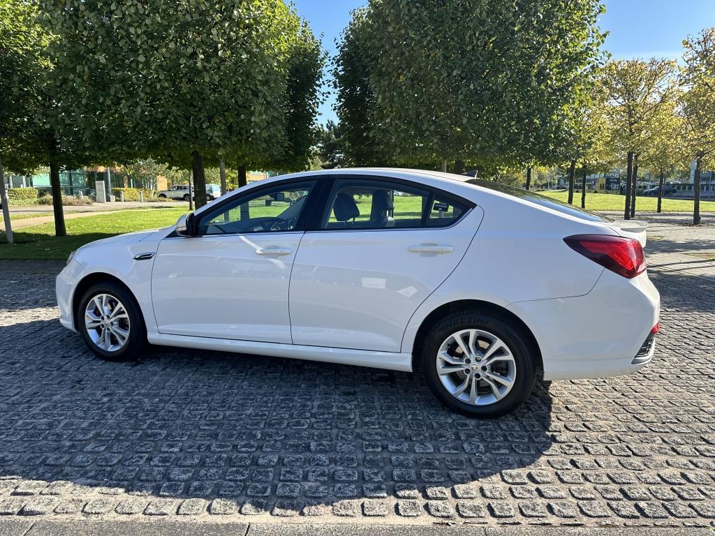 MG MG6 DIESEL HATCHBACK 1.8 TL DTI TECH 5DR Manual