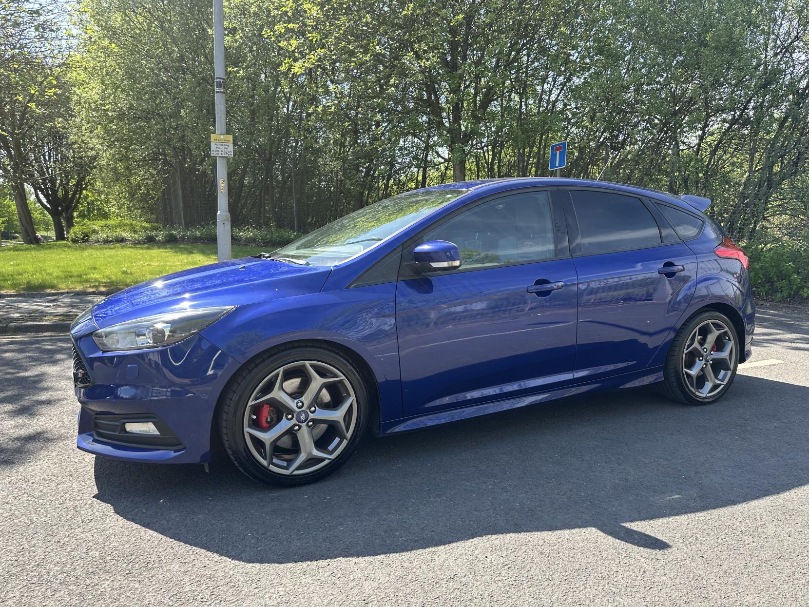 Ford Focus 2.0 TDCi ST-3 Hatchback 5dr Diesel Manual Euro 6 (s/s) (185 ps)