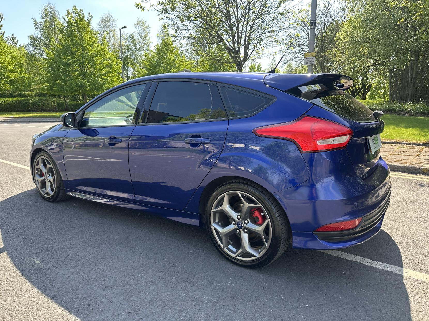 Ford Focus 2.0 TDCi ST-3 Hatchback 5dr Diesel Manual Euro 6 (s/s) (185 ps)
