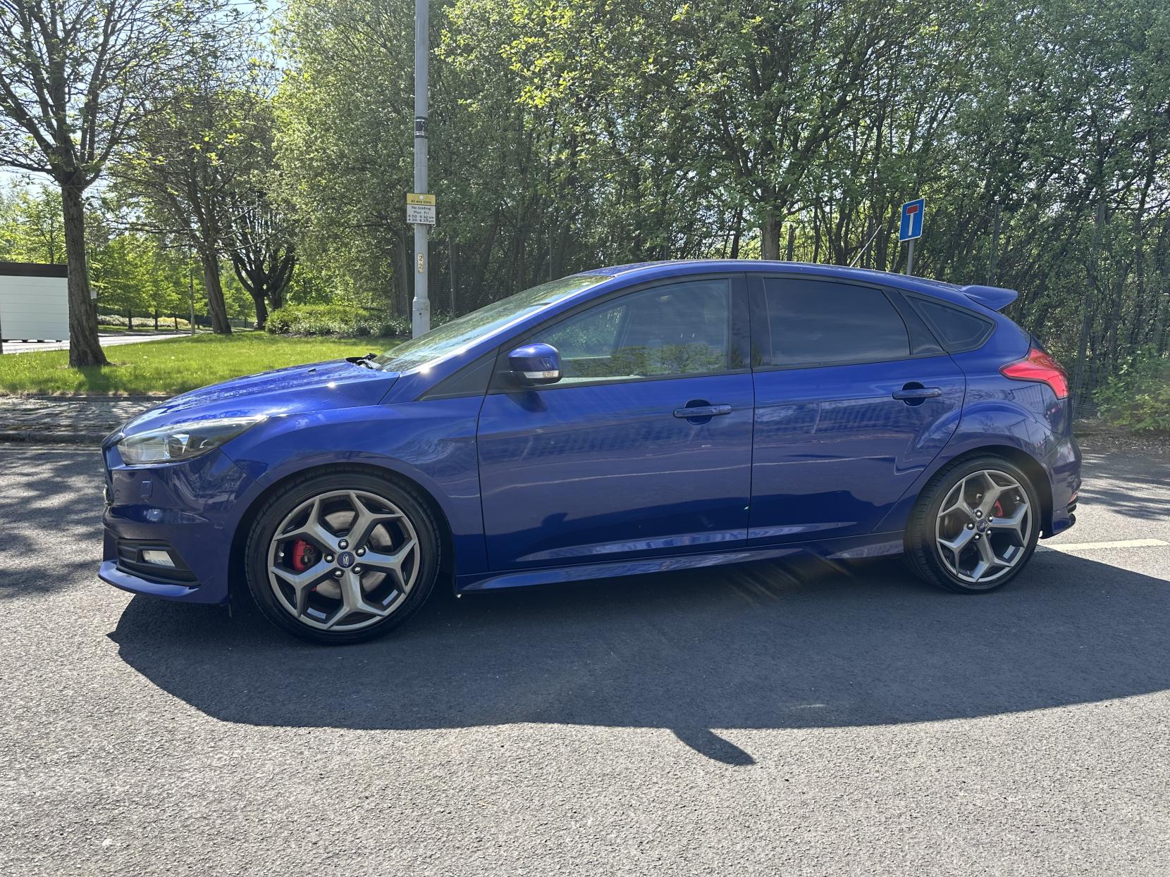 Ford Focus 2.0 TDCi ST-3 Hatchback 5dr Diesel Manual Euro 6 (s/s) (185 ps)