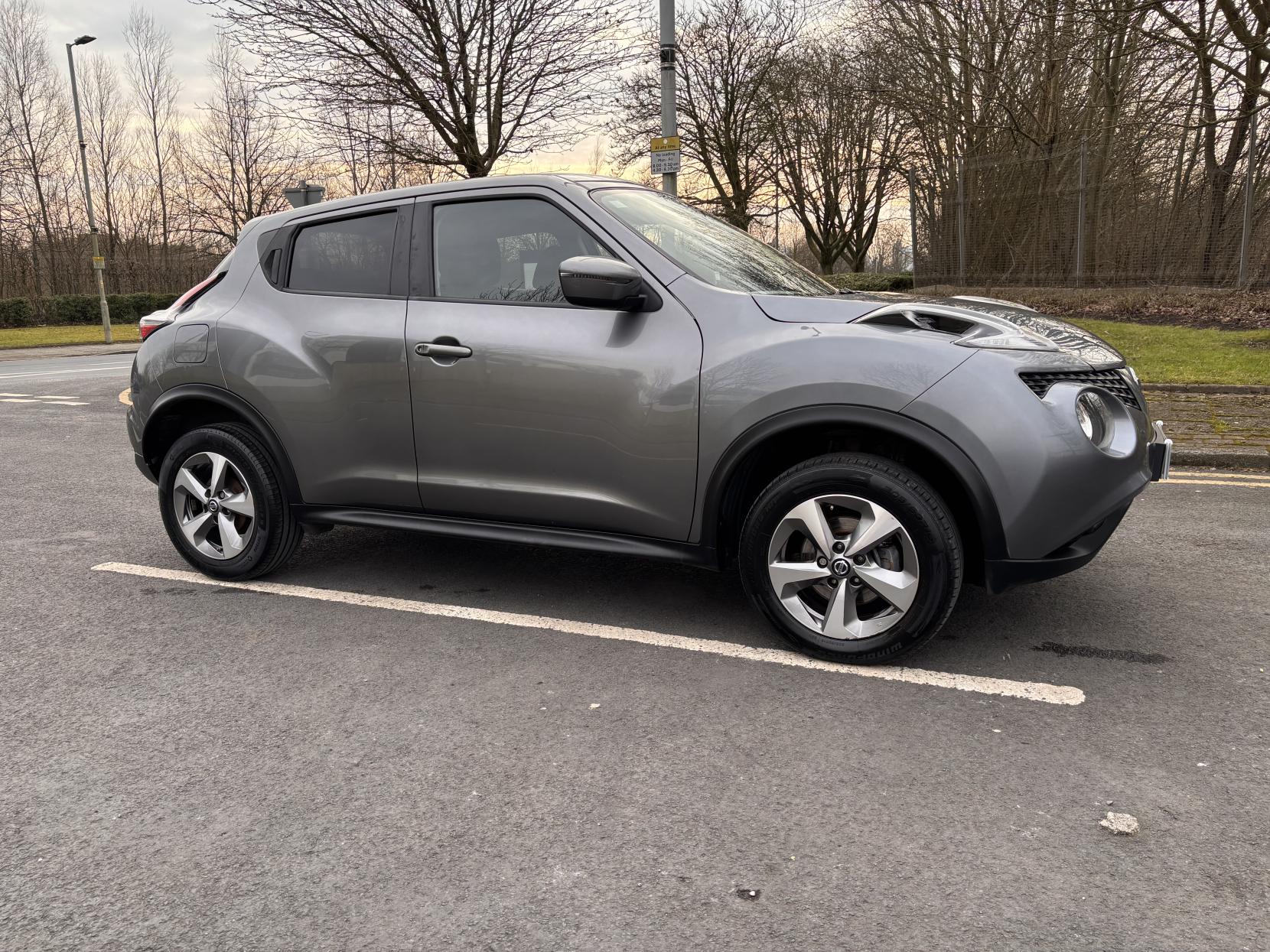 Nissan Juke 1.6 Acenta SUV 5dr Petrol Manual Euro 6 (112 ps)